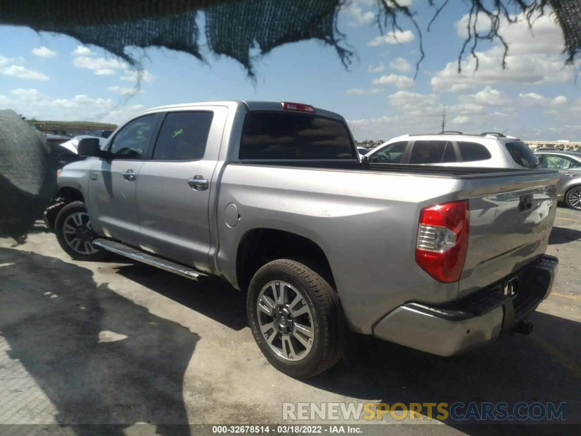 3 Photograph of a damaged car 5TFGY5F13KX250895 TOYOTA TUNDRA 2WD 2019