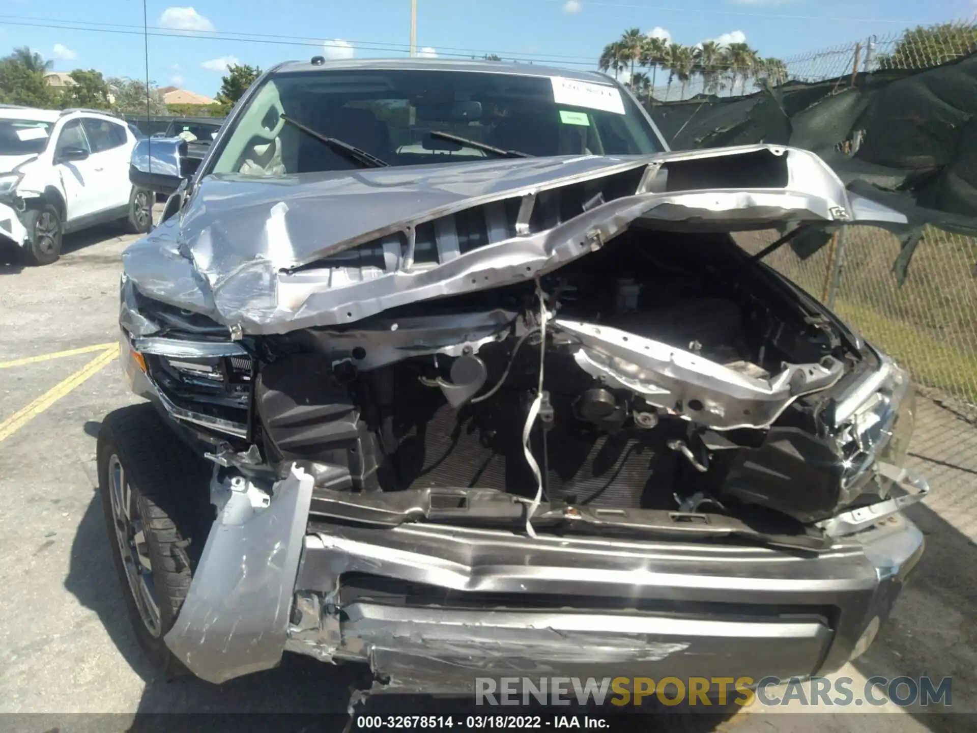 6 Photograph of a damaged car 5TFGY5F13KX250895 TOYOTA TUNDRA 2WD 2019