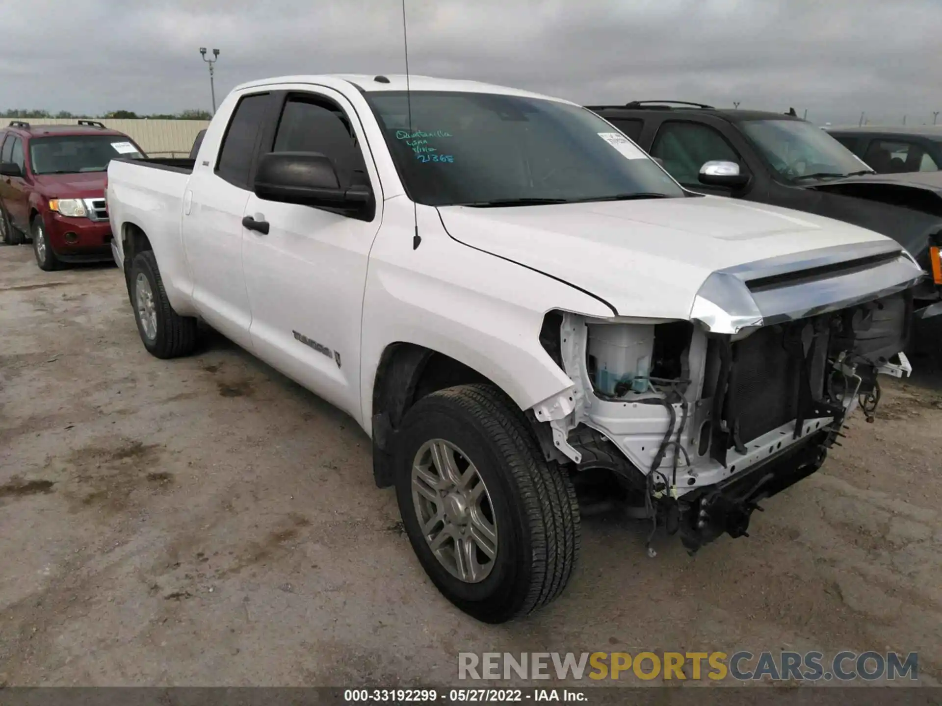 1 Photograph of a damaged car 5TFRM5F10KX138950 TOYOTA TUNDRA 2WD 2019