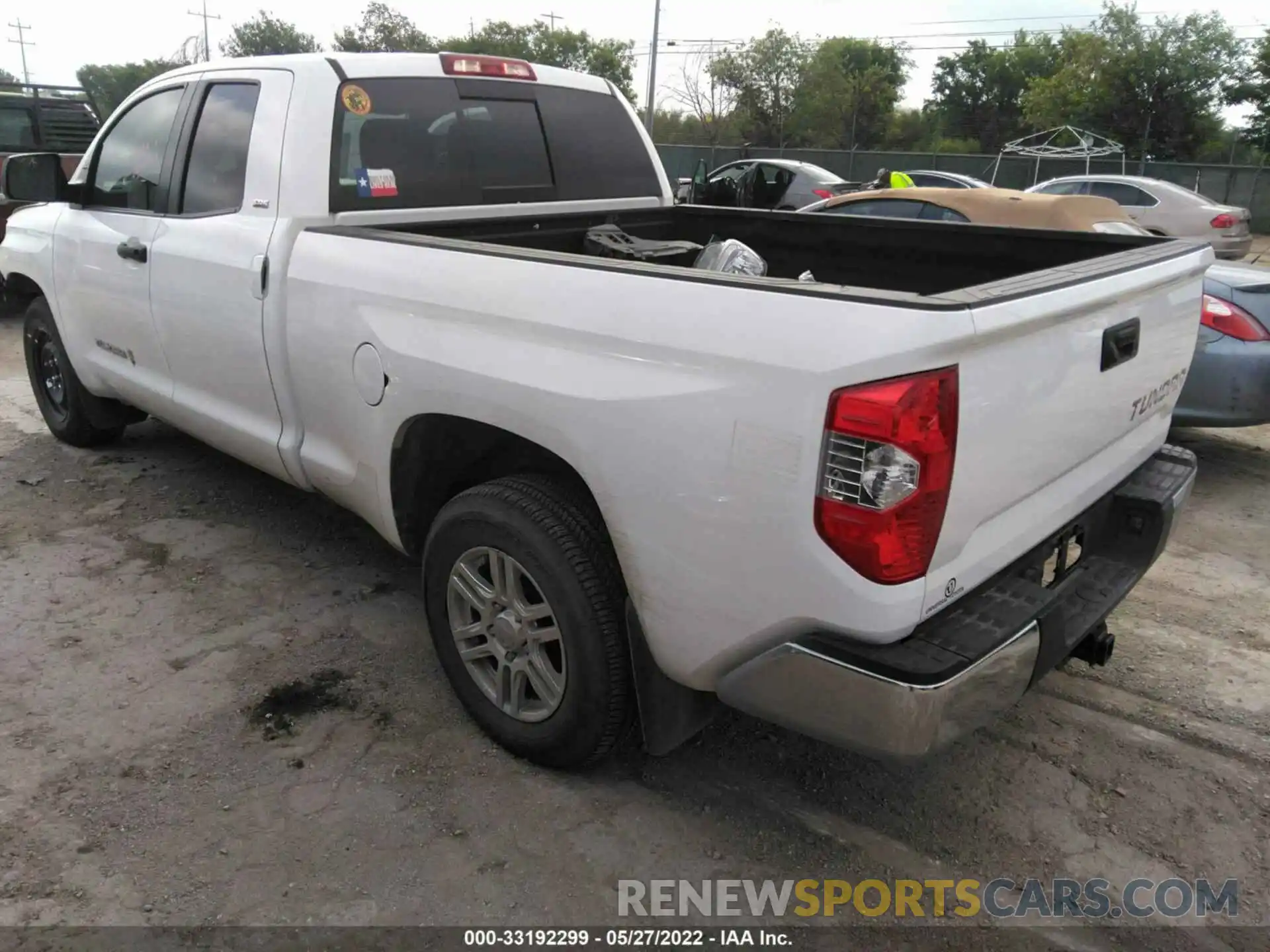 3 Photograph of a damaged car 5TFRM5F10KX138950 TOYOTA TUNDRA 2WD 2019