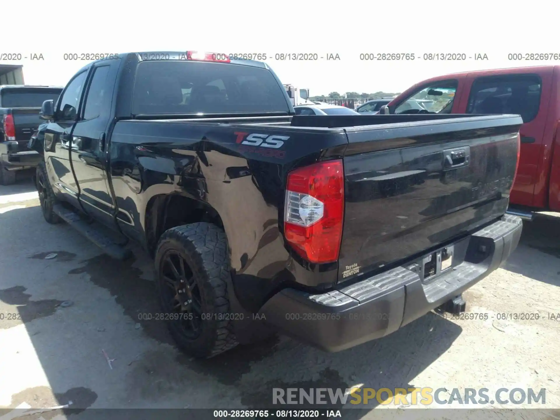 3 Photograph of a damaged car 5TFRM5F10KX140035 TOYOTA TUNDRA 2WD 2019