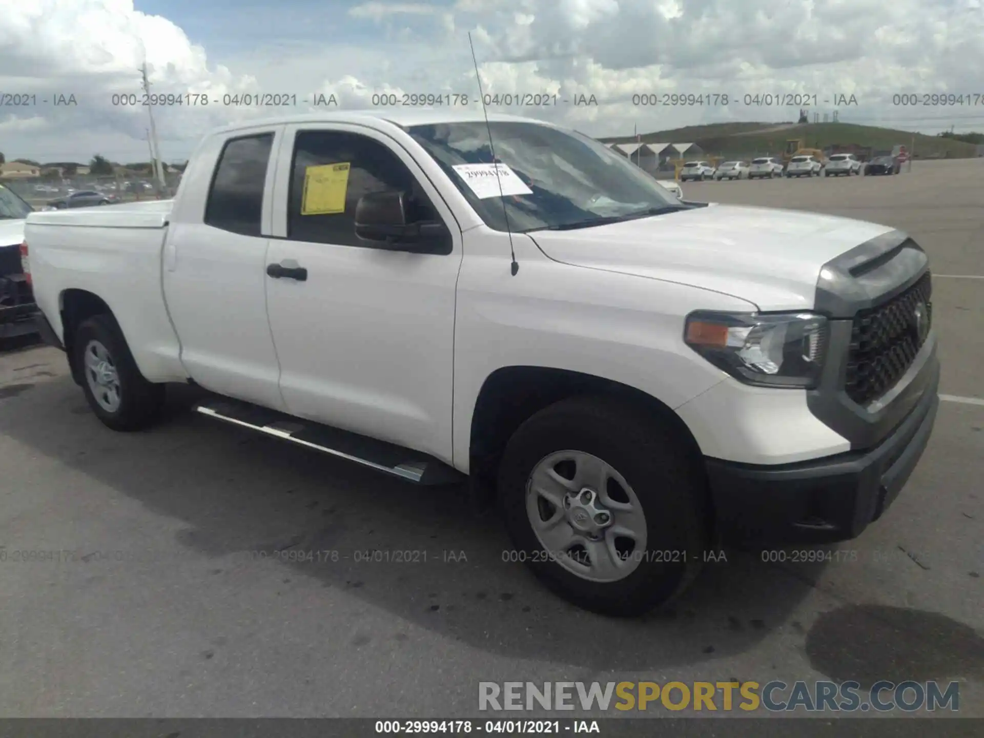 1 Photograph of a damaged car 5TFRM5F10KX141542 TOYOTA TUNDRA 2WD 2019