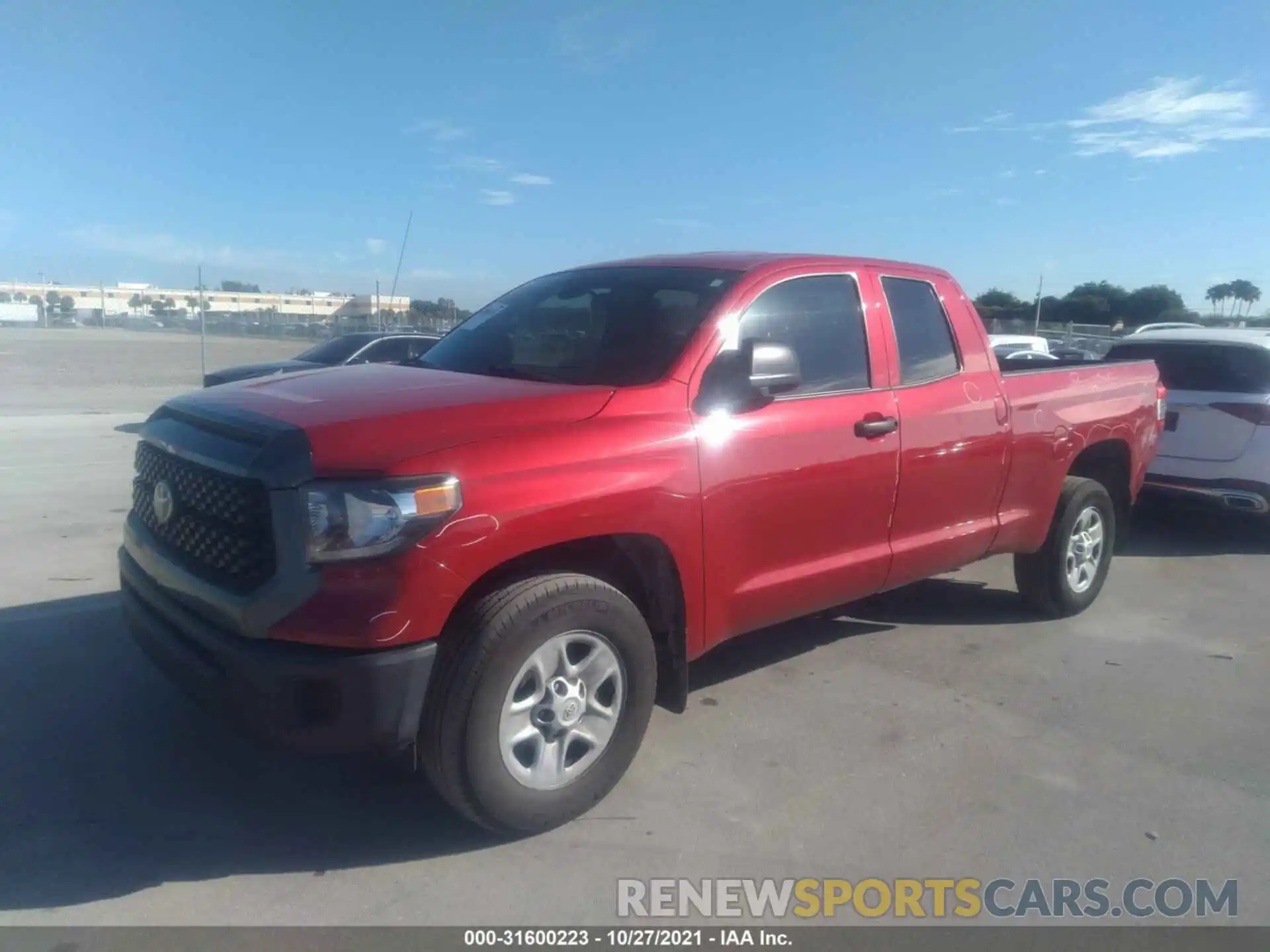 2 Photograph of a damaged car 5TFRM5F12KX136441 TOYOTA TUNDRA 2WD 2019