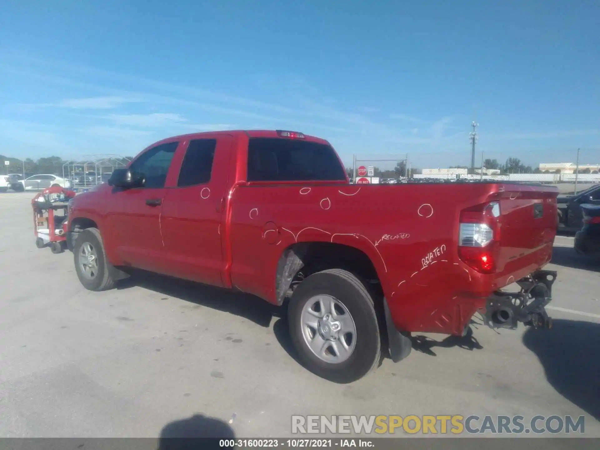 3 Photograph of a damaged car 5TFRM5F12KX136441 TOYOTA TUNDRA 2WD 2019