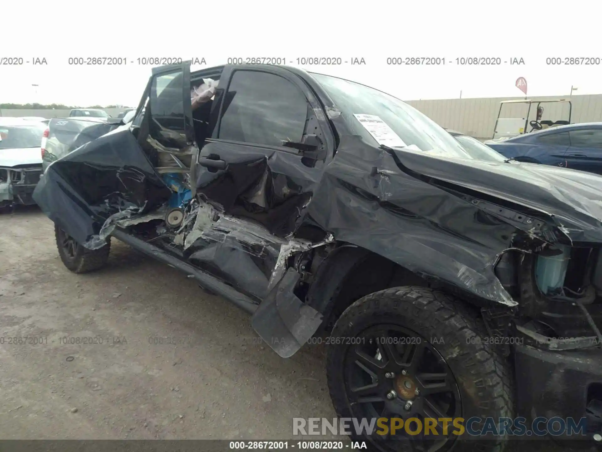 6 Photograph of a damaged car 5TFRM5F12KX142174 TOYOTA TUNDRA 2WD 2019