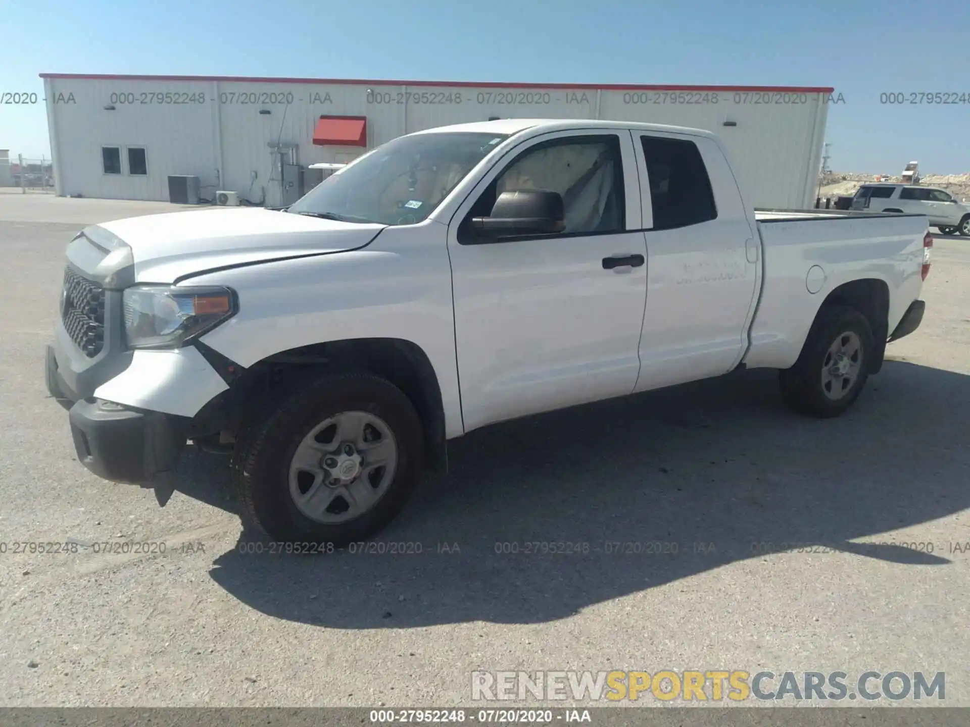 2 Photograph of a damaged car 5TFRM5F13KX142099 TOYOTA TUNDRA 2WD 2019