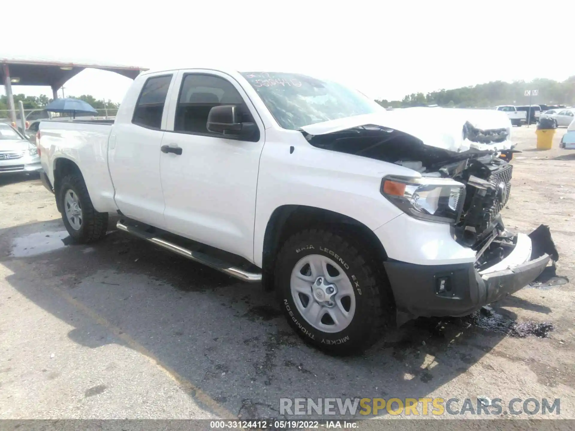 1 Photograph of a damaged car 5TFRM5F14KX140782 TOYOTA TUNDRA 2WD 2019