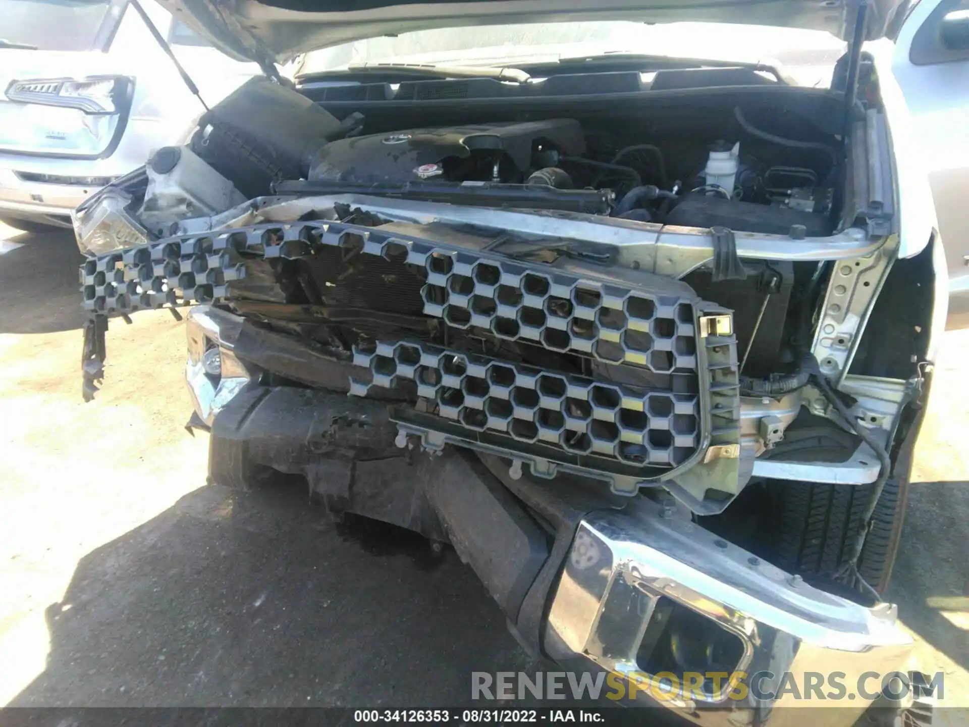 6 Photograph of a damaged car 5TFRM5F14KX140958 TOYOTA TUNDRA 2WD 2019