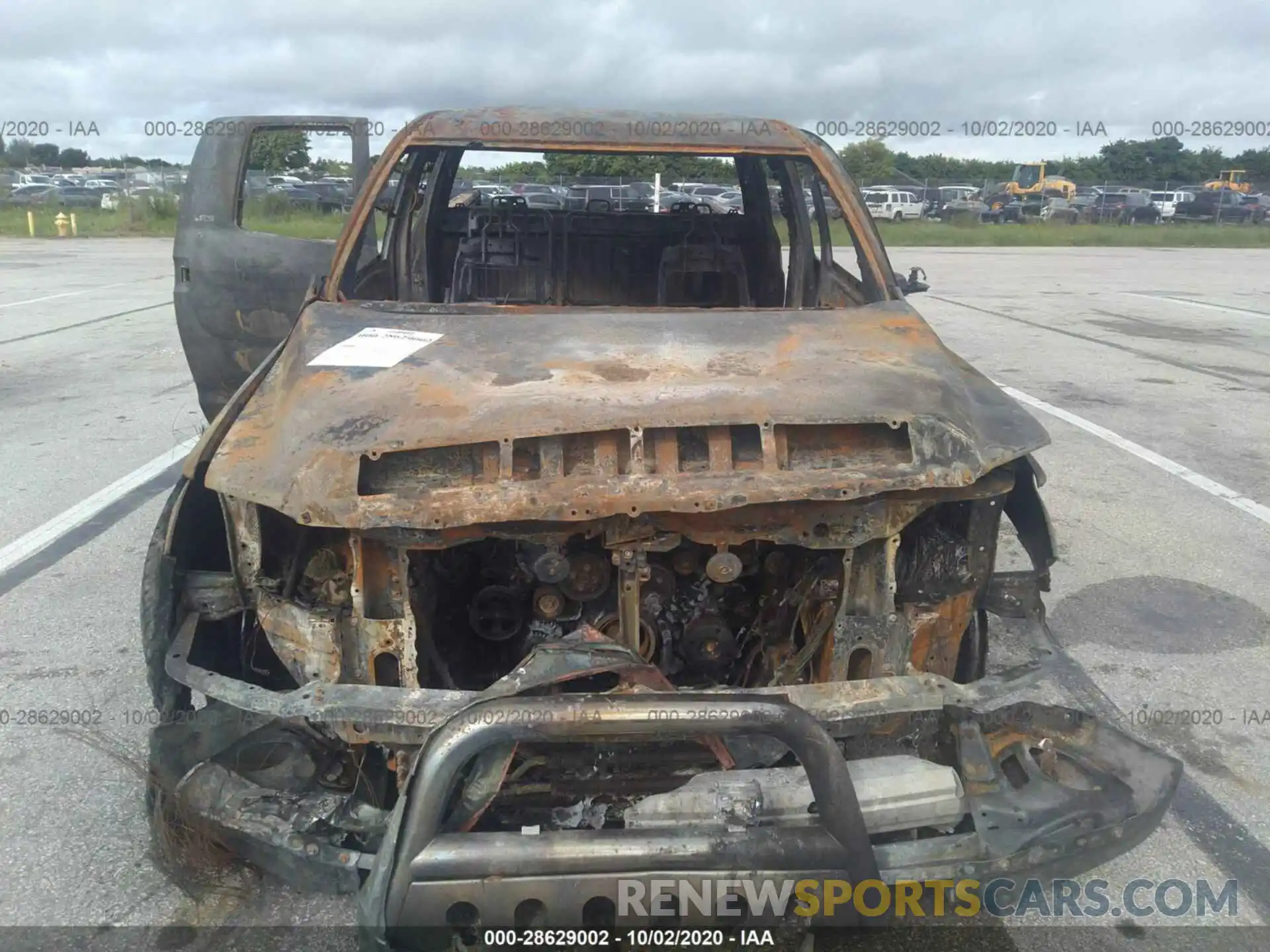 6 Photograph of a damaged car 5TFRM5F17KX136452 TOYOTA TUNDRA 2WD 2019