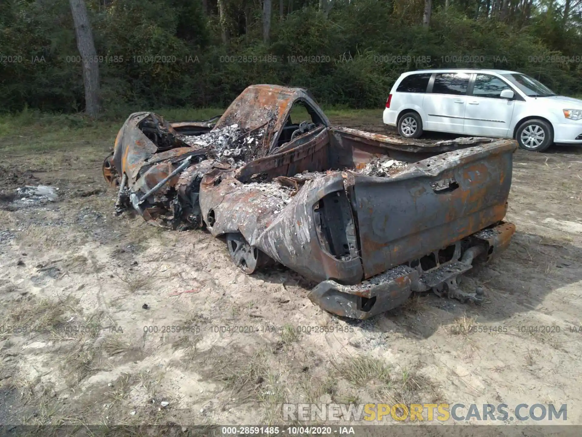 3 Photograph of a damaged car 5TFRM5F17KX139450 TOYOTA TUNDRA 2WD 2019