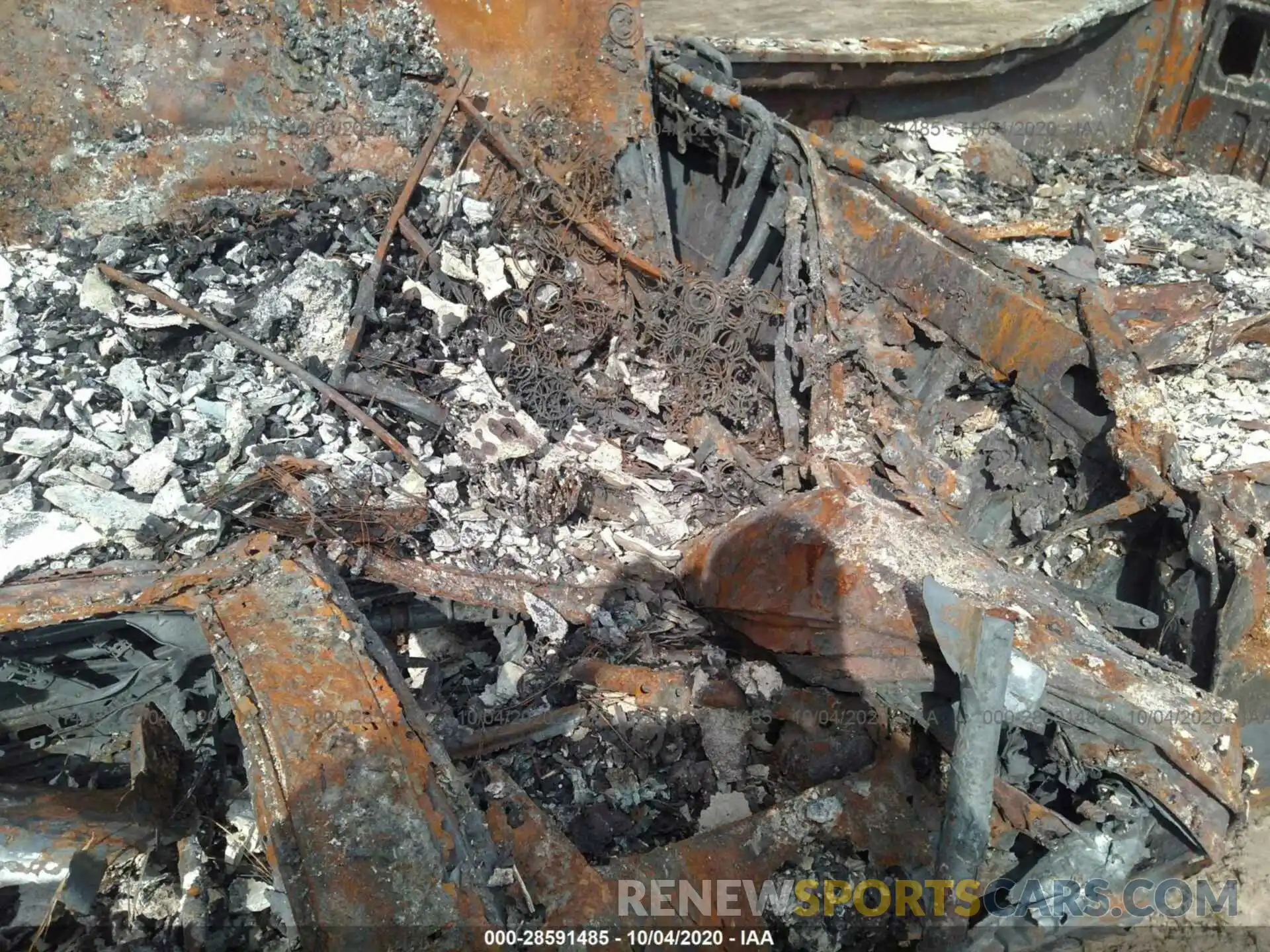 8 Photograph of a damaged car 5TFRM5F17KX139450 TOYOTA TUNDRA 2WD 2019