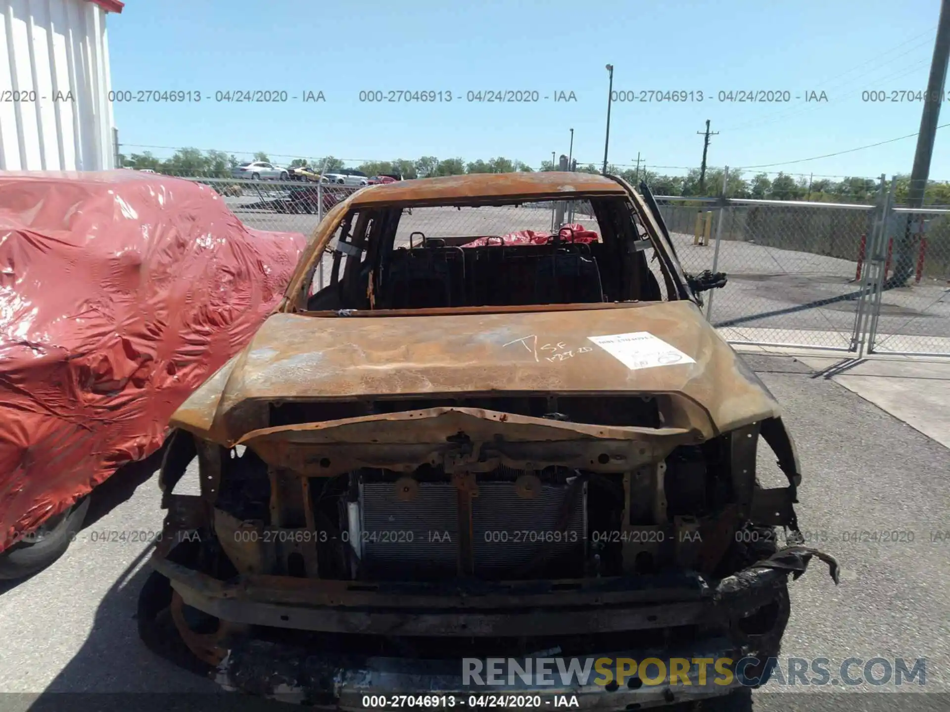 6 Photograph of a damaged car 5TFRM5F17KX139464 TOYOTA TUNDRA 2WD 2019