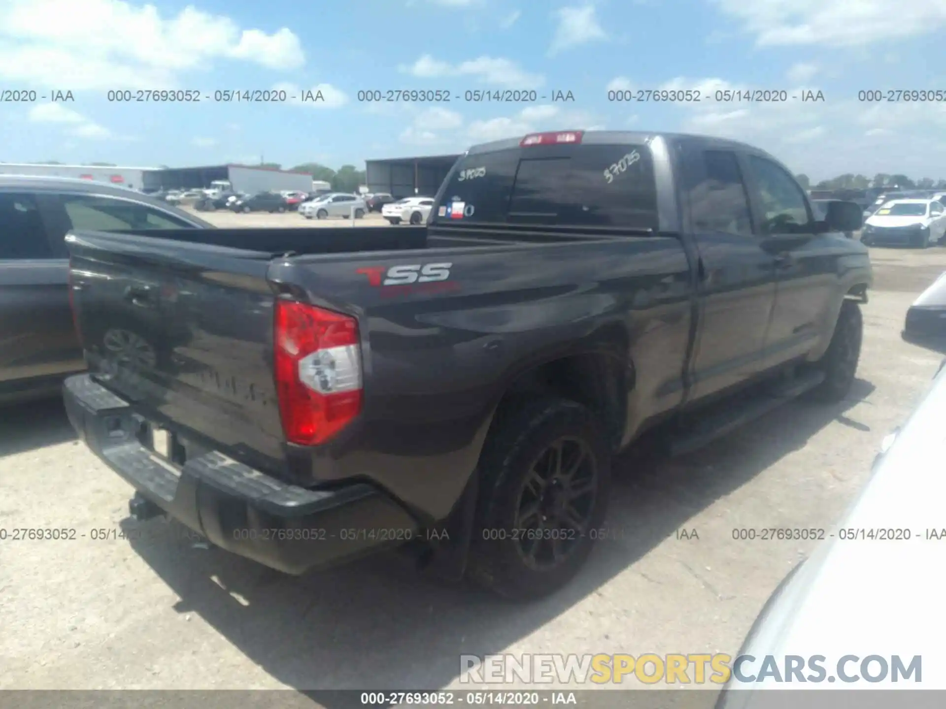 4 Photograph of a damaged car 5TFRM5F19KX136842 TOYOTA TUNDRA 2WD 2019