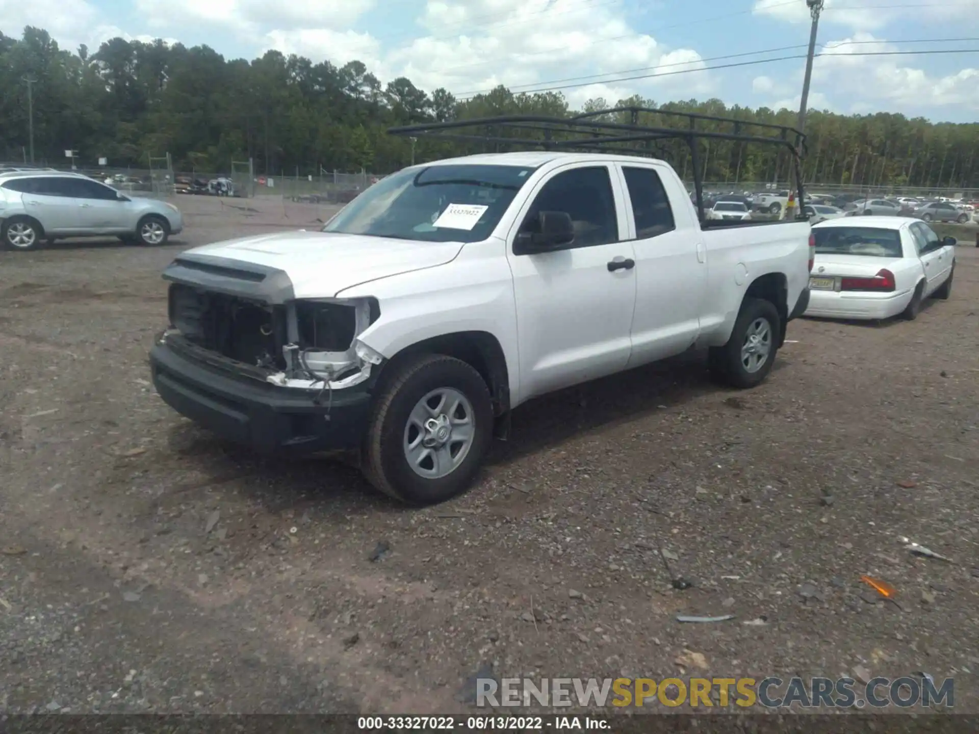 2 Photograph of a damaged car 5TFRM5F1XKX134890 TOYOTA TUNDRA 2WD 2019