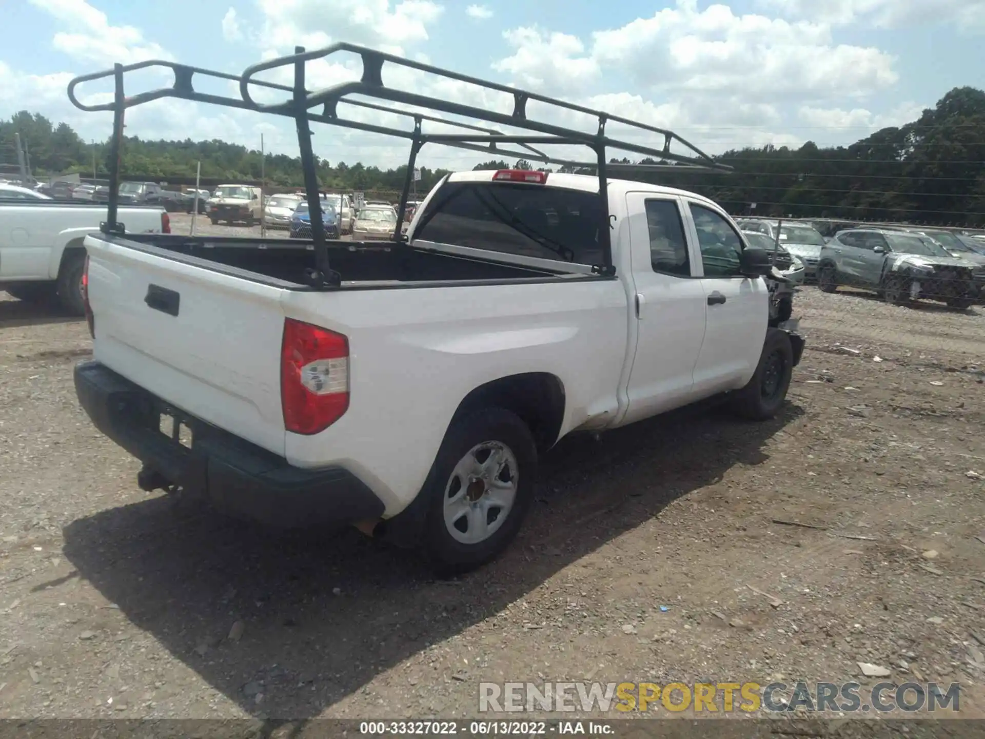 4 Photograph of a damaged car 5TFRM5F1XKX134890 TOYOTA TUNDRA 2WD 2019