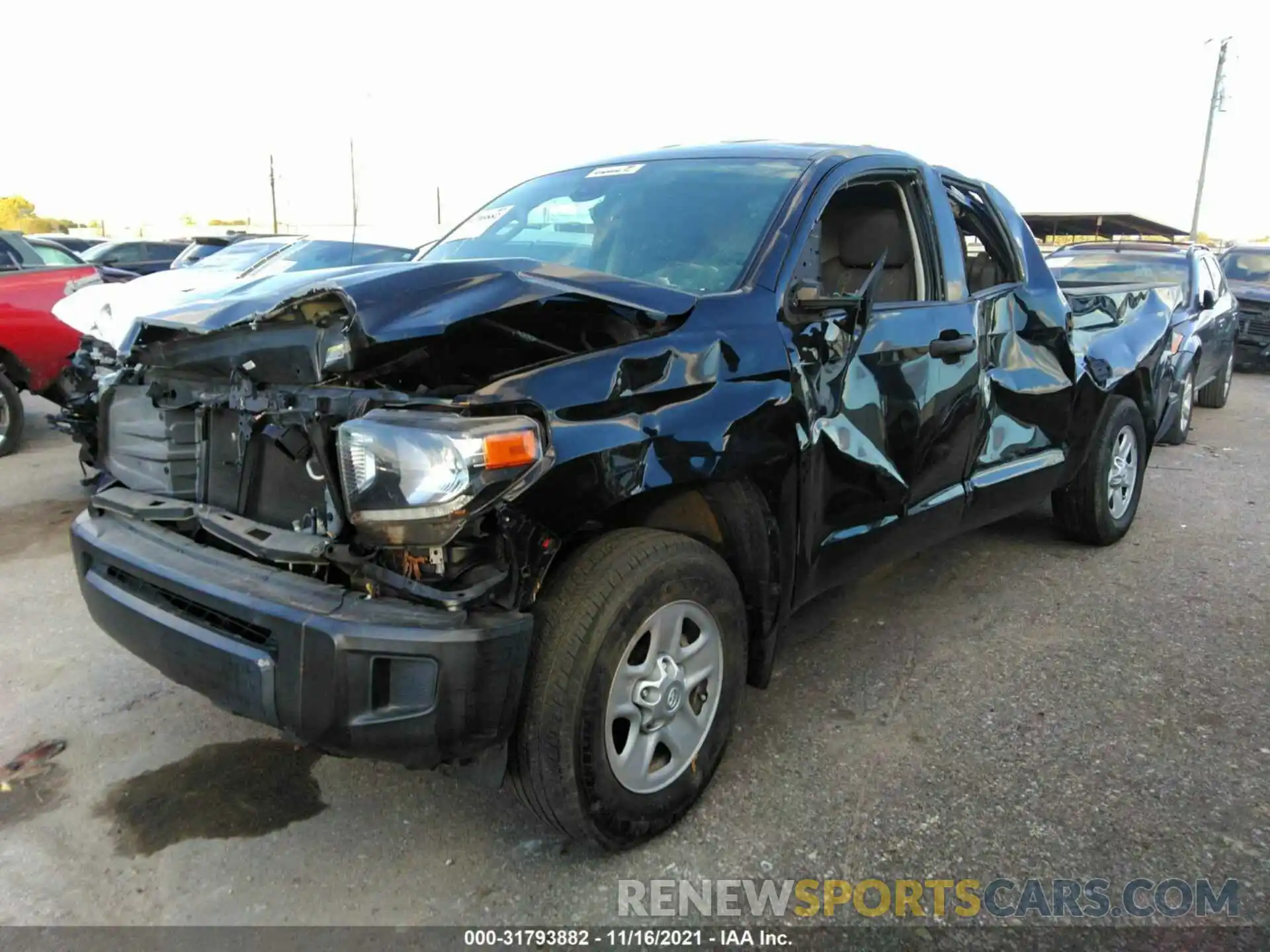 2 Photograph of a damaged car 5TFRM5F1XKX140642 TOYOTA TUNDRA 2WD 2019