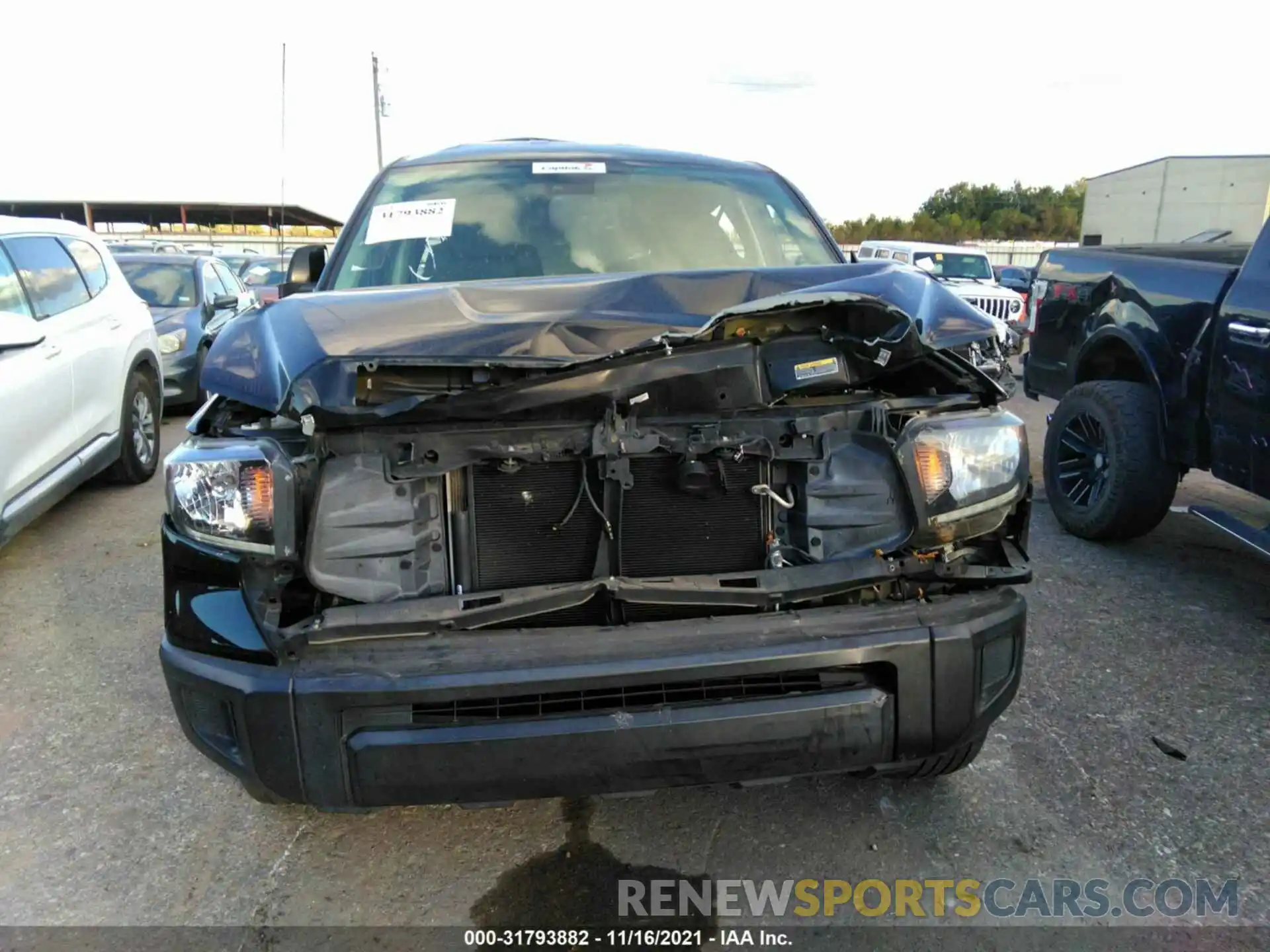 6 Photograph of a damaged car 5TFRM5F1XKX140642 TOYOTA TUNDRA 2WD 2019