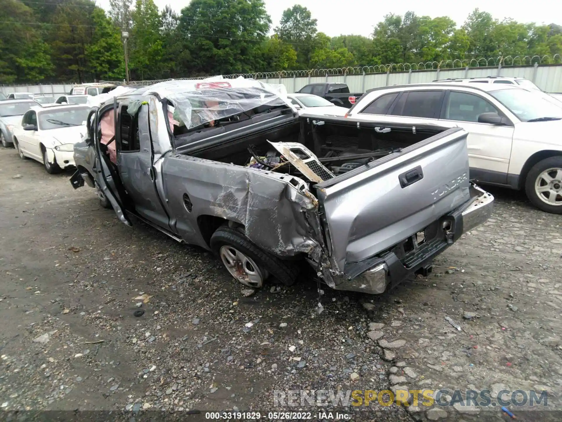 3 Photograph of a damaged car 5TFRM5F1XKX142567 TOYOTA TUNDRA 2WD 2019