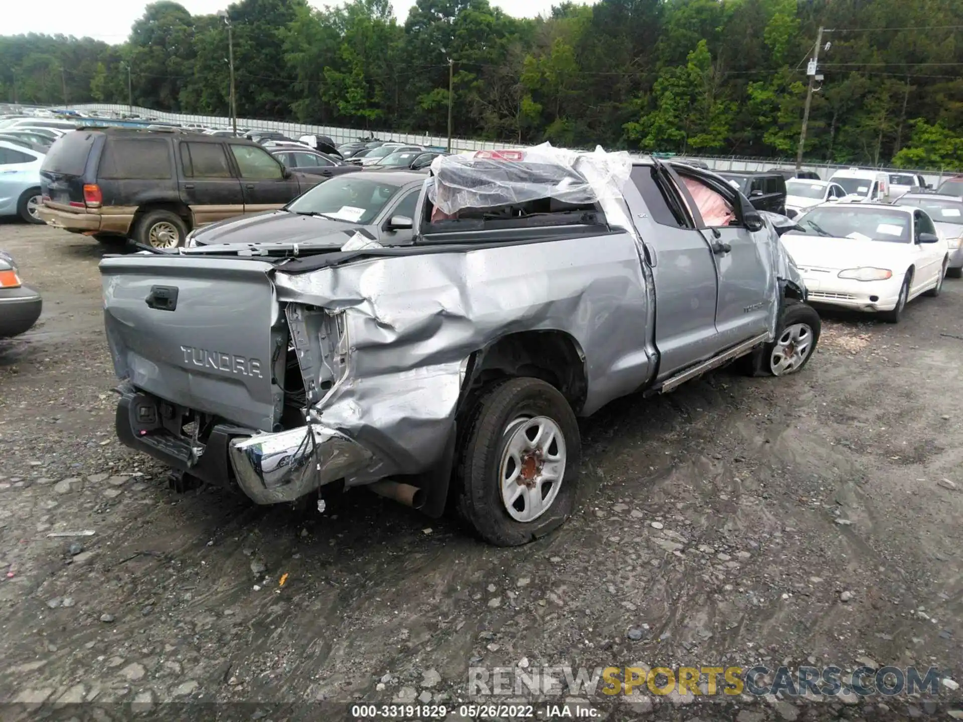 4 Фотография поврежденного автомобиля 5TFRM5F1XKX142567 TOYOTA TUNDRA 2WD 2019