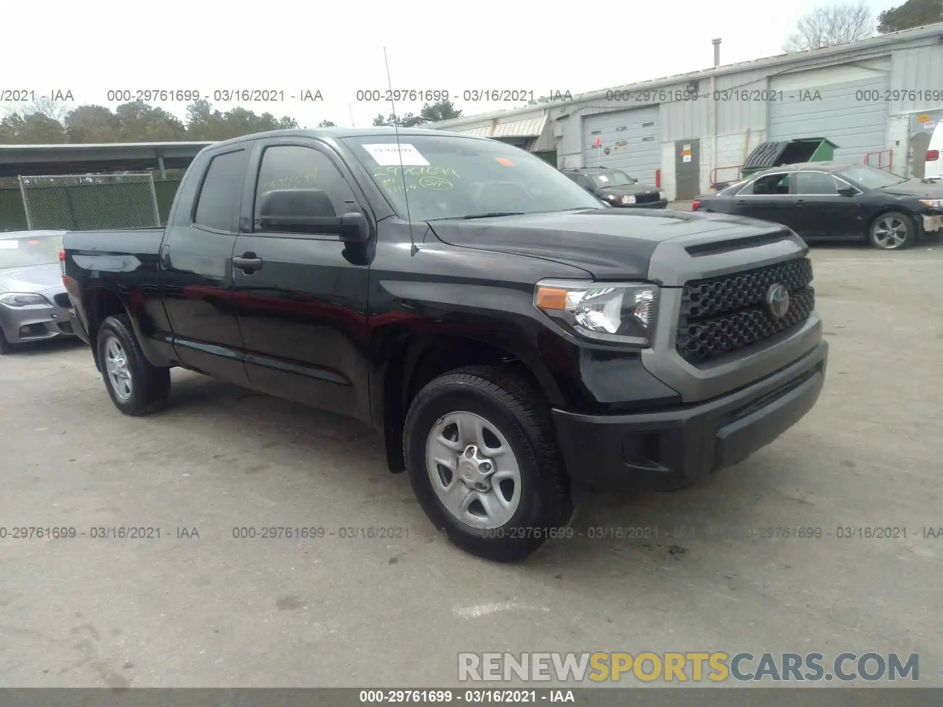 1 Photograph of a damaged car 5TFRM5F1XKX143752 TOYOTA TUNDRA 2WD 2019