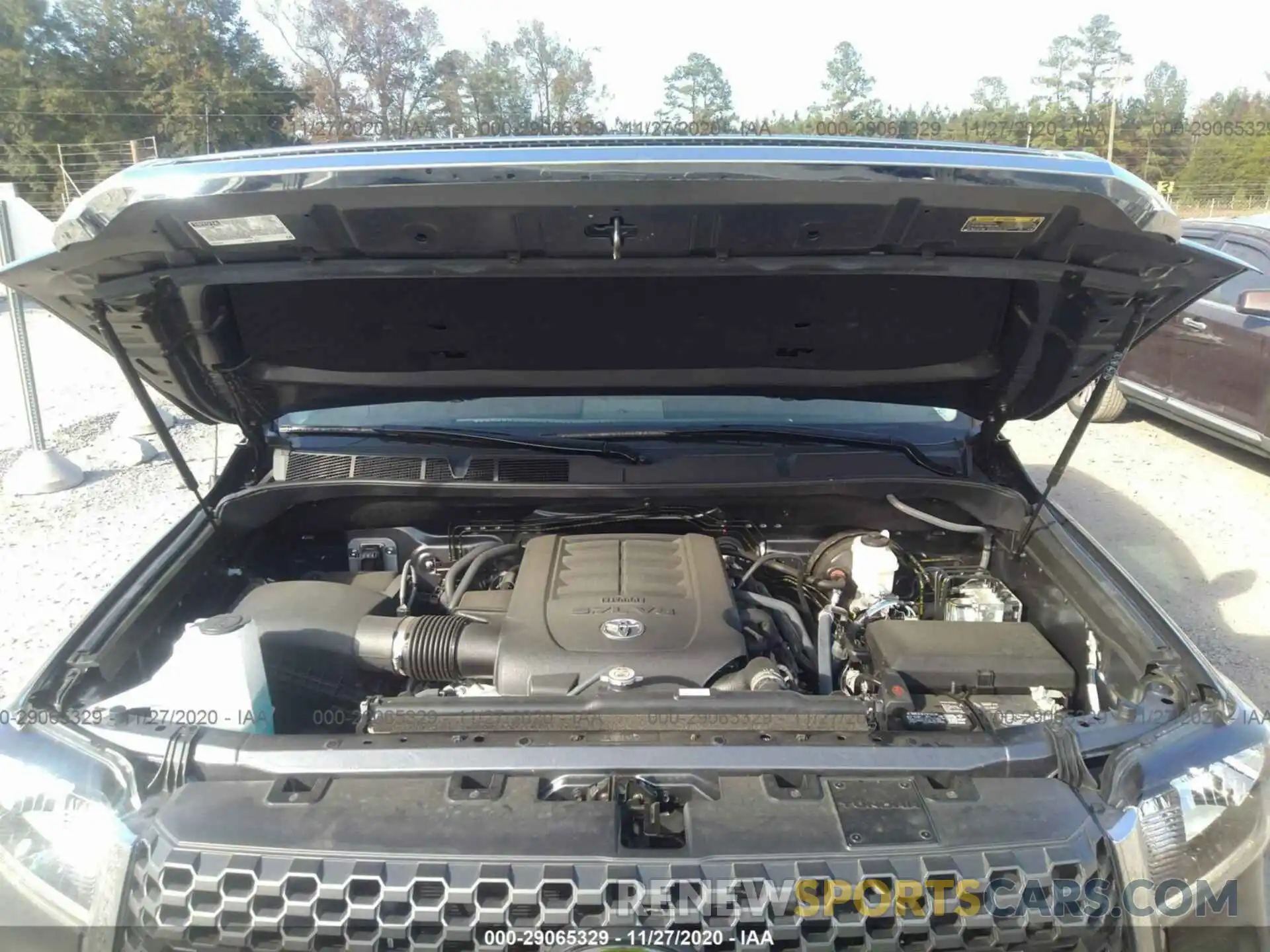 10 Photograph of a damaged car 5TFRY5F10KX252497 TOYOTA TUNDRA 2WD 2019