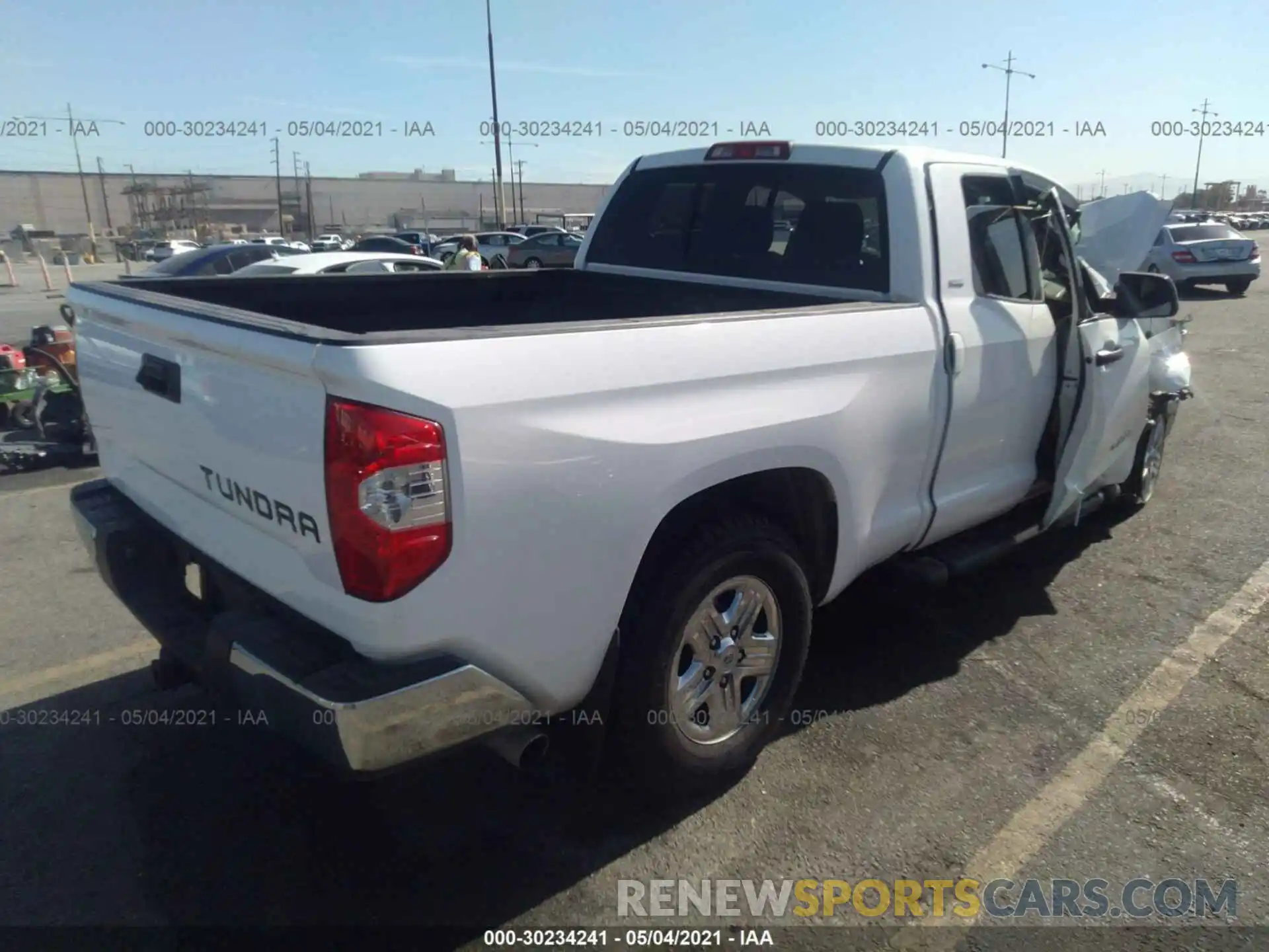 4 Photograph of a damaged car 5TFRY5F13KX248136 TOYOTA TUNDRA 2WD 2019