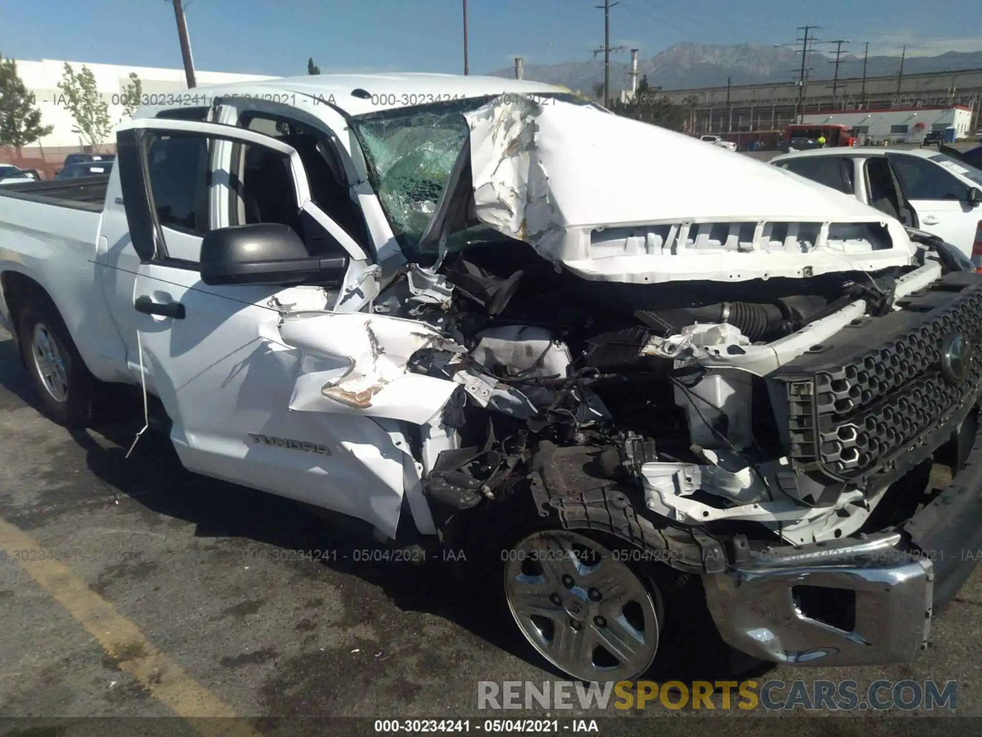 6 Photograph of a damaged car 5TFRY5F13KX248136 TOYOTA TUNDRA 2WD 2019