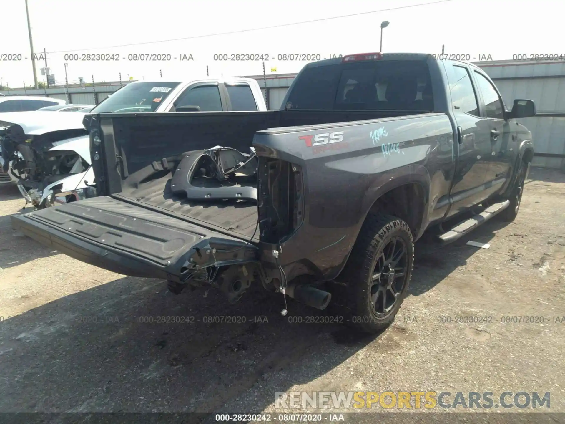 4 Photograph of a damaged car 5TFRY5F17KX245188 TOYOTA TUNDRA 2WD 2019