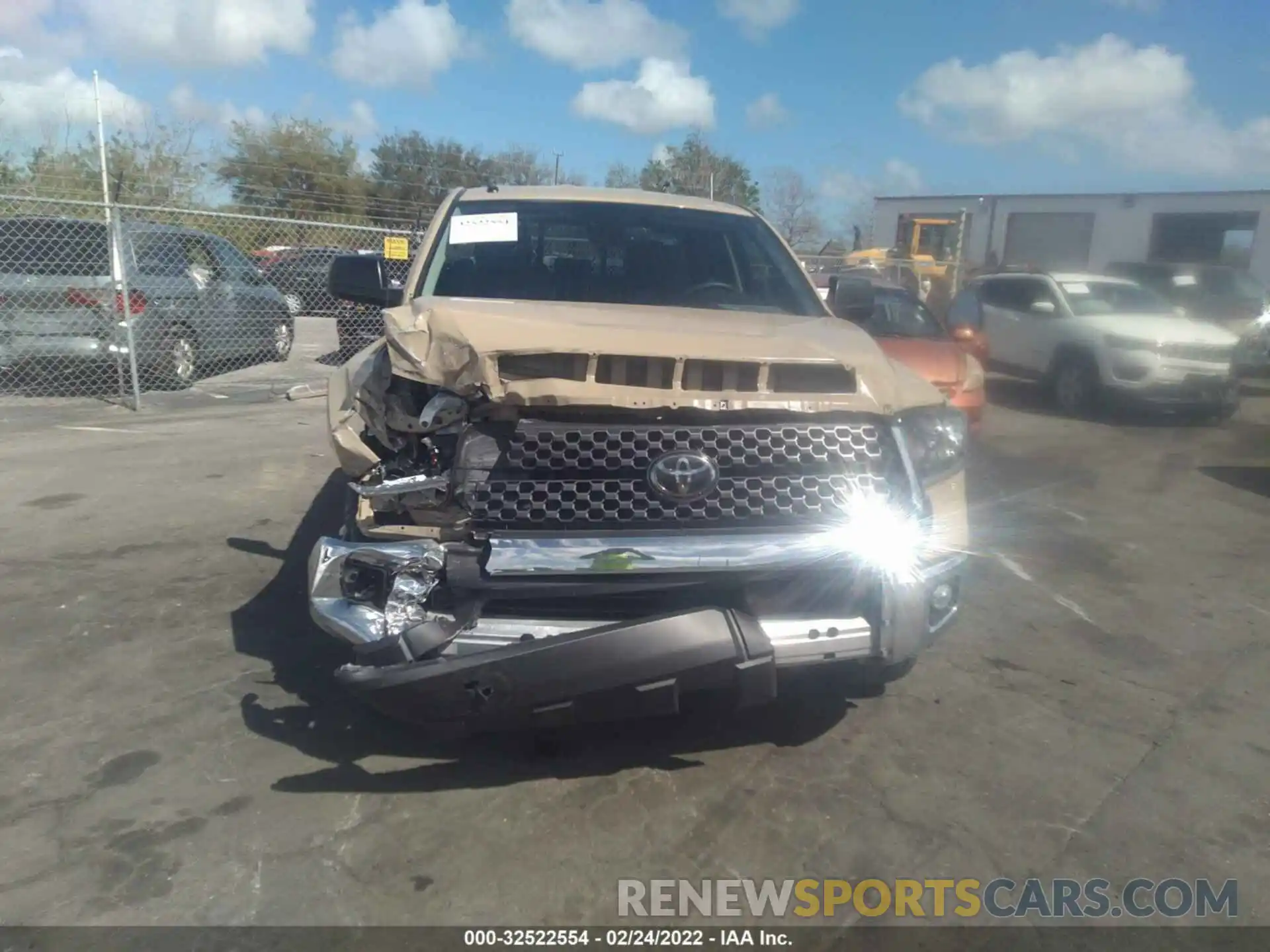 6 Photograph of a damaged car 5TFRY5F19KX254698 TOYOTA TUNDRA 2WD 2019