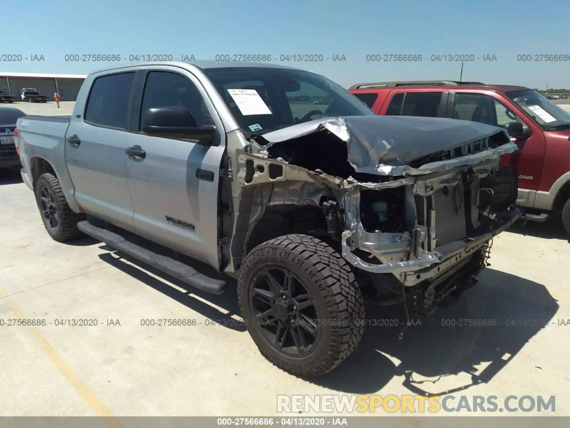 1 Photograph of a damaged car 5TFEY5F11LX256378 TOYOTA TUNDRA 2WD 2020