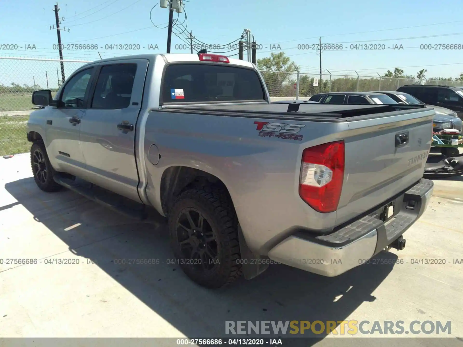 3 Photograph of a damaged car 5TFEY5F11LX256378 TOYOTA TUNDRA 2WD 2020