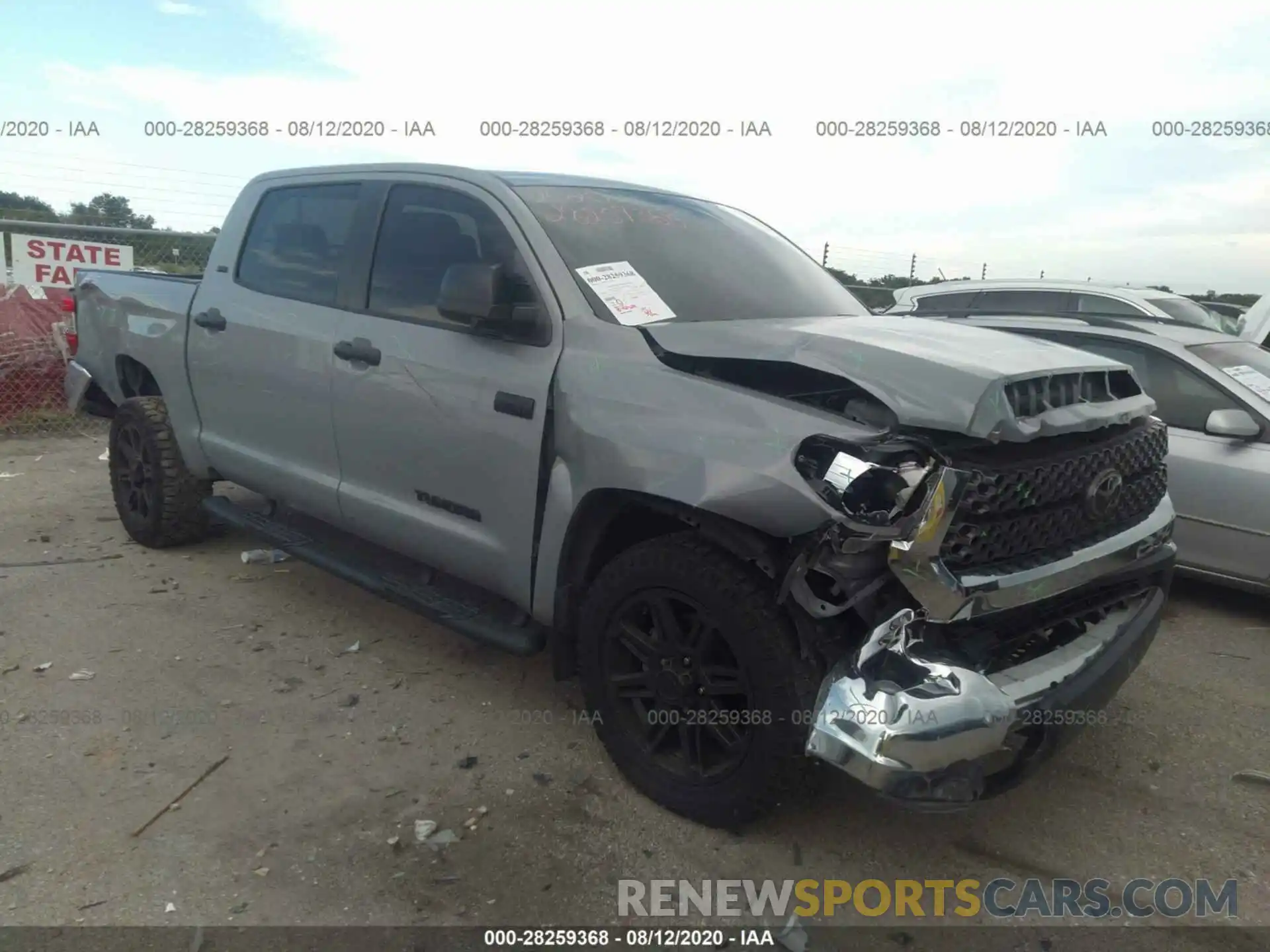 1 Photograph of a damaged car 5TFEY5F11LX259779 TOYOTA TUNDRA 2WD 2020