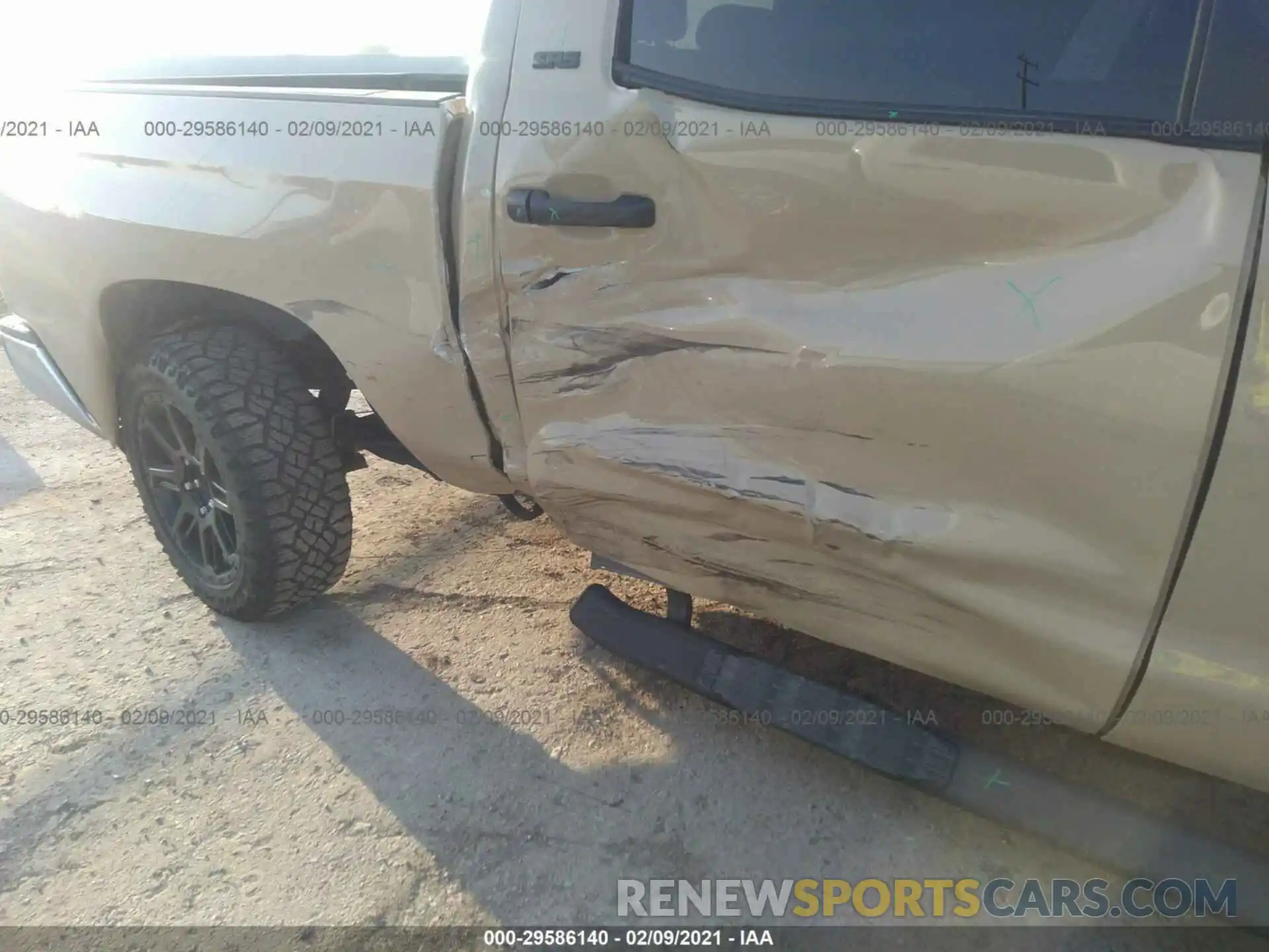 6 Photograph of a damaged car 5TFEY5F12LX257443 TOYOTA TUNDRA 2WD 2020