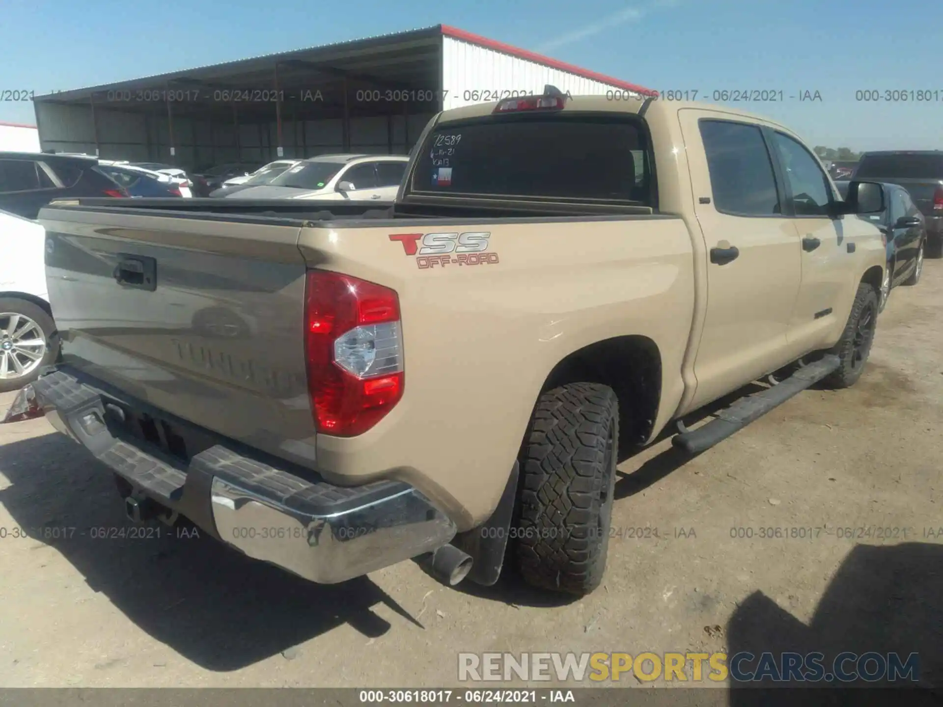 4 Photograph of a damaged car 5TFEY5F12LX258124 TOYOTA TUNDRA 2WD 2020