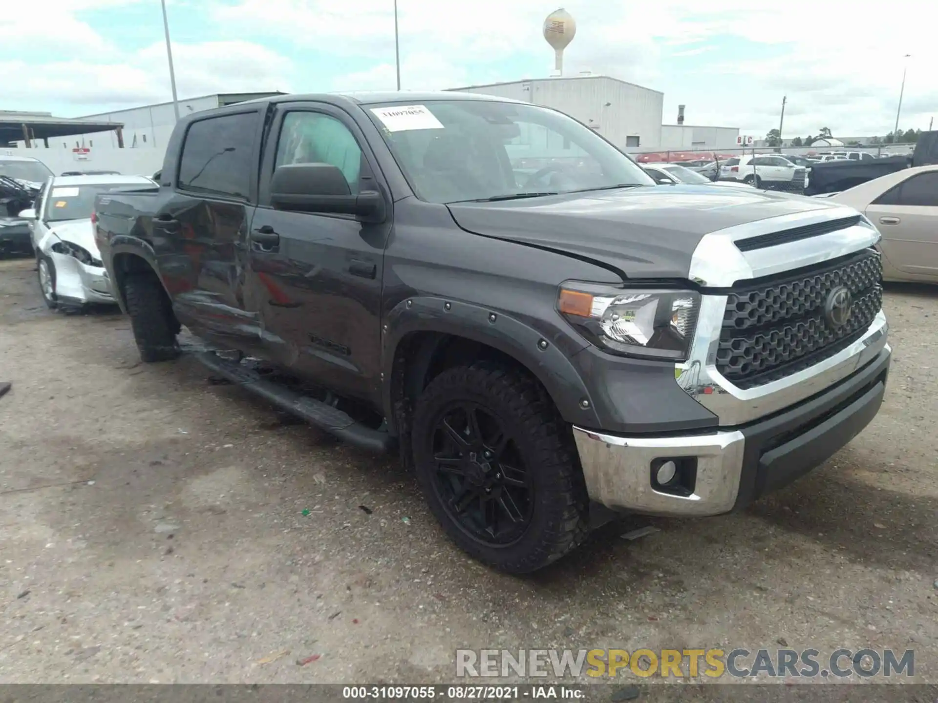 1 Photograph of a damaged car 5TFEY5F13LX257211 TOYOTA TUNDRA 2WD 2020