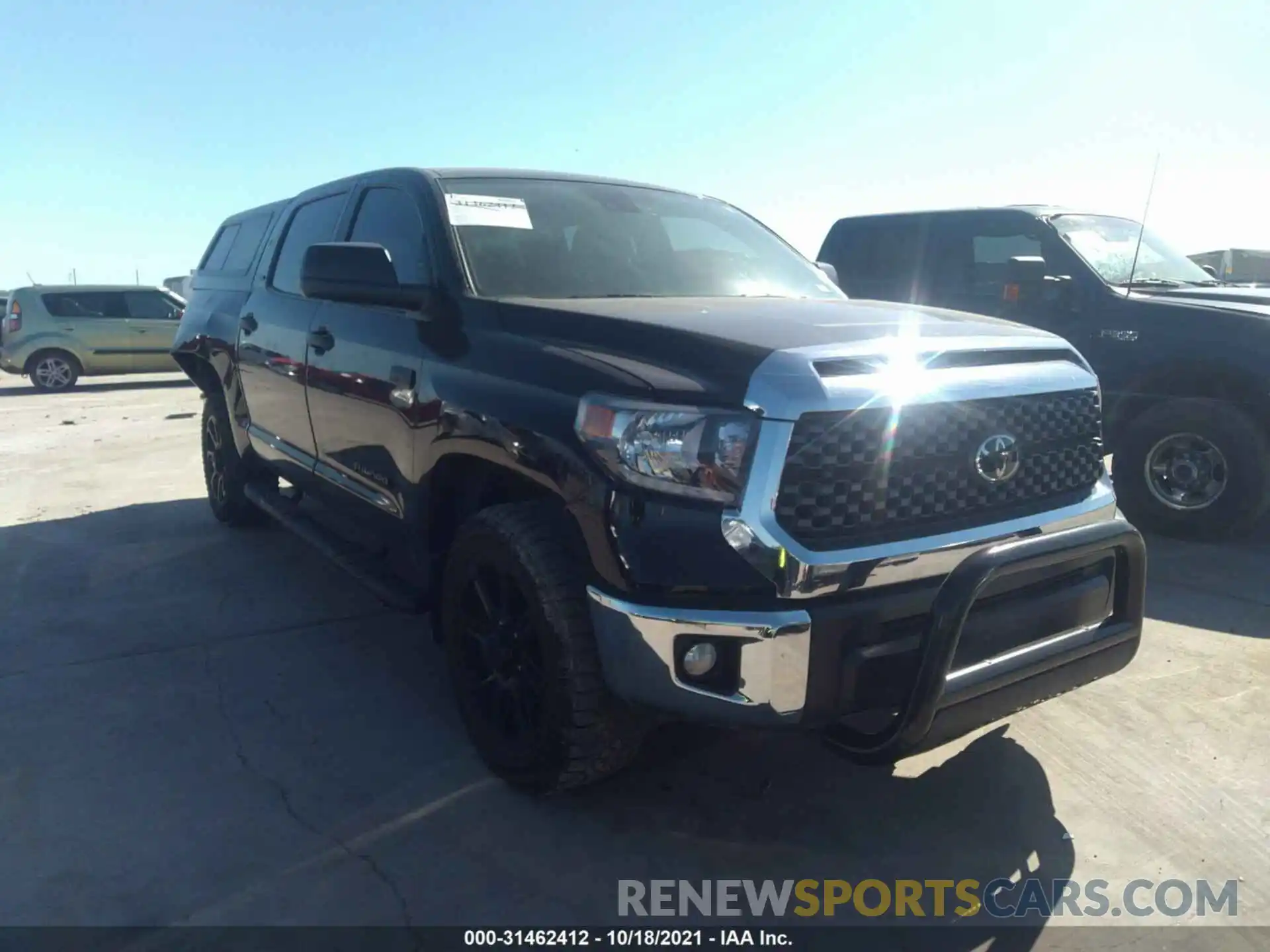 1 Photograph of a damaged car 5TFEY5F13LX270329 TOYOTA TUNDRA 2WD 2020