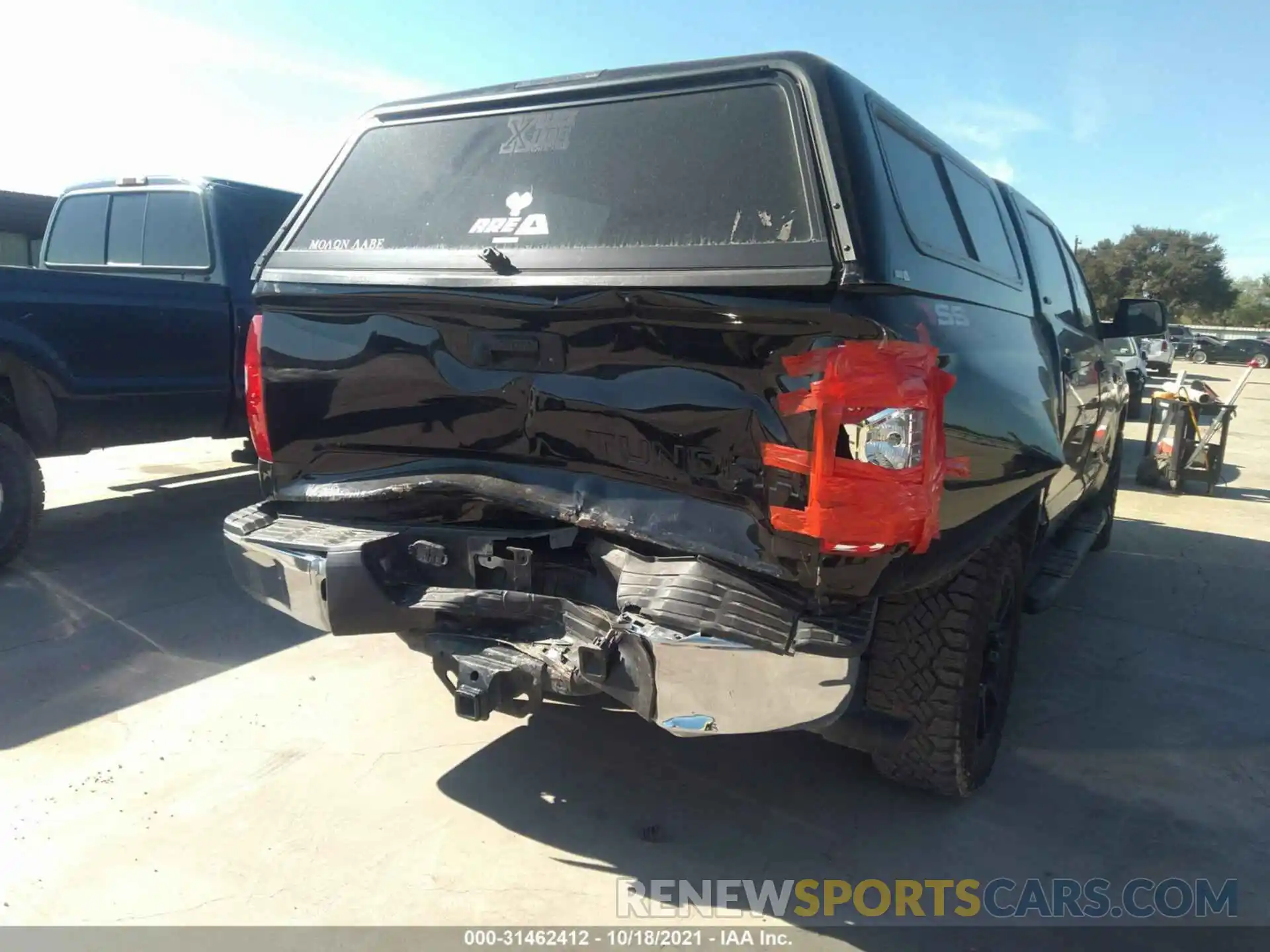 6 Photograph of a damaged car 5TFEY5F13LX270329 TOYOTA TUNDRA 2WD 2020