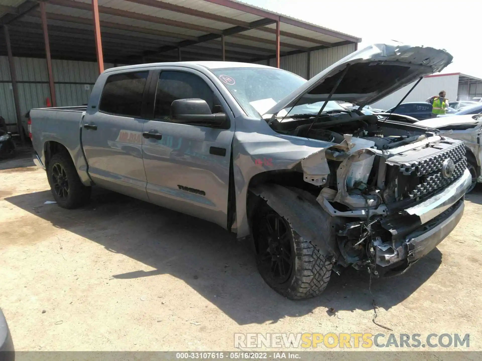 1 Photograph of a damaged car 5TFEY5F14LX256455 TOYOTA TUNDRA 2WD 2020