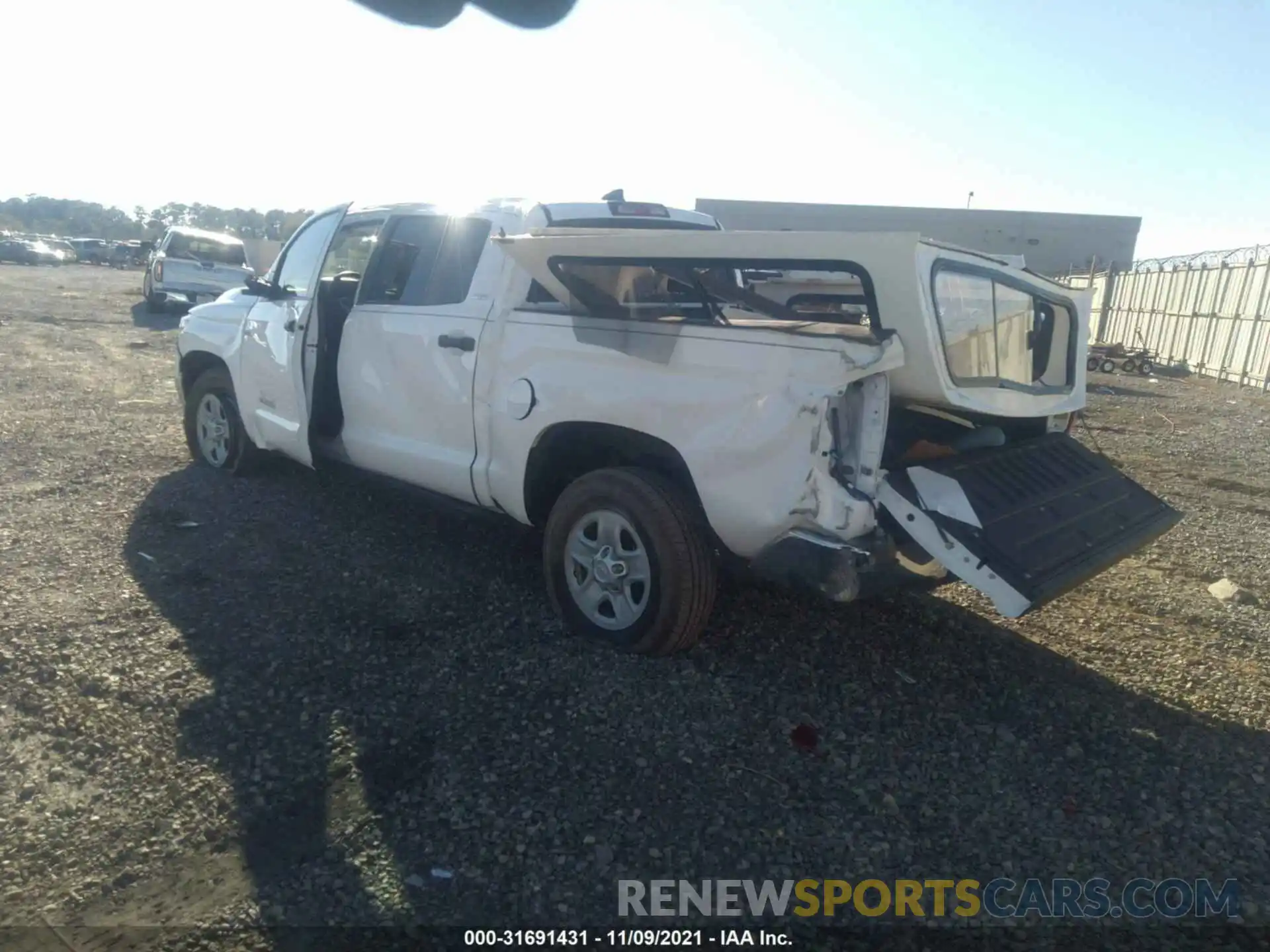 3 Photograph of a damaged car 5TFEY5F14LX259856 TOYOTA TUNDRA 2WD 2020