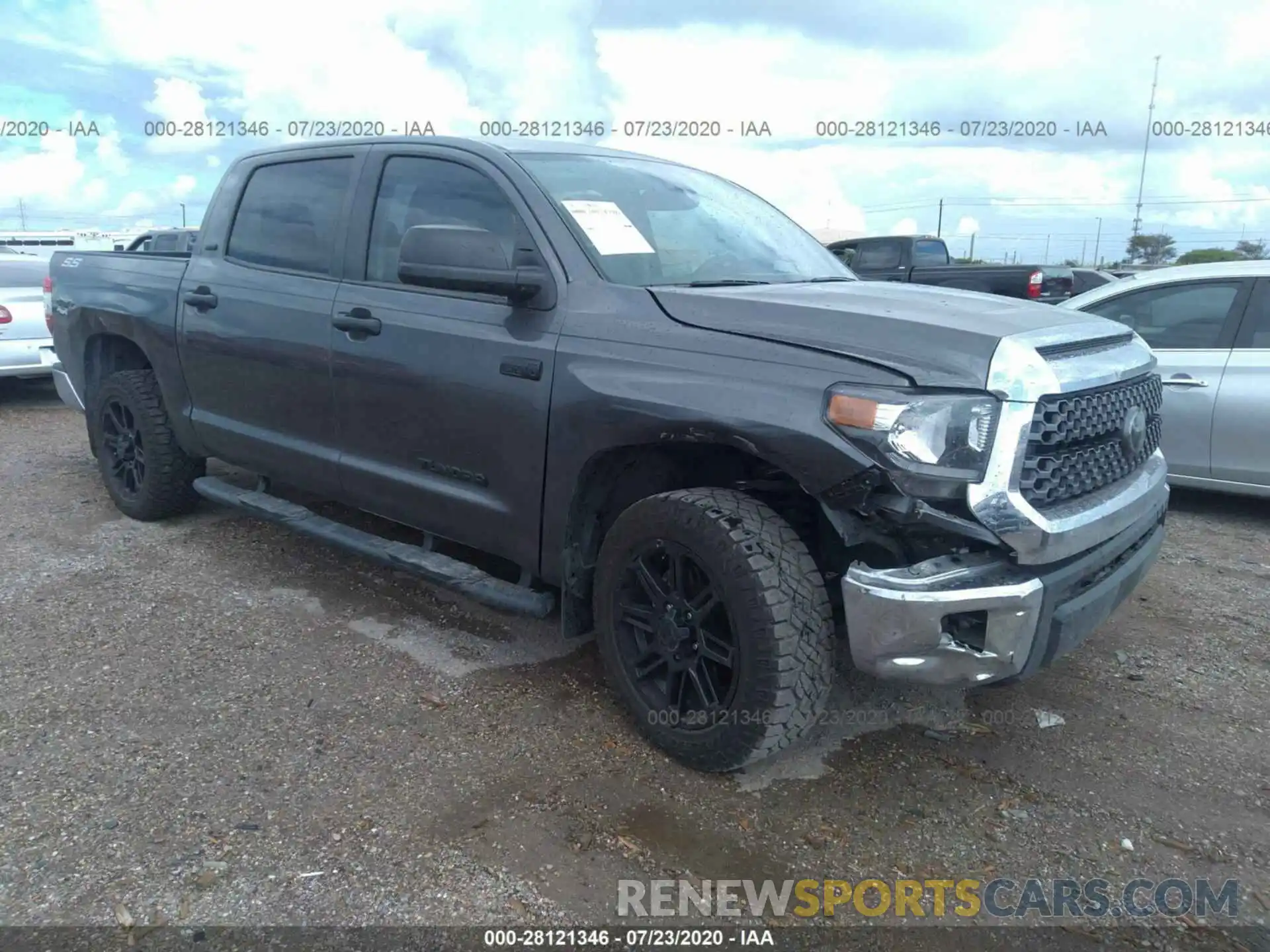 1 Photograph of a damaged car 5TFEY5F14LX260232 TOYOTA TUNDRA 2WD 2020