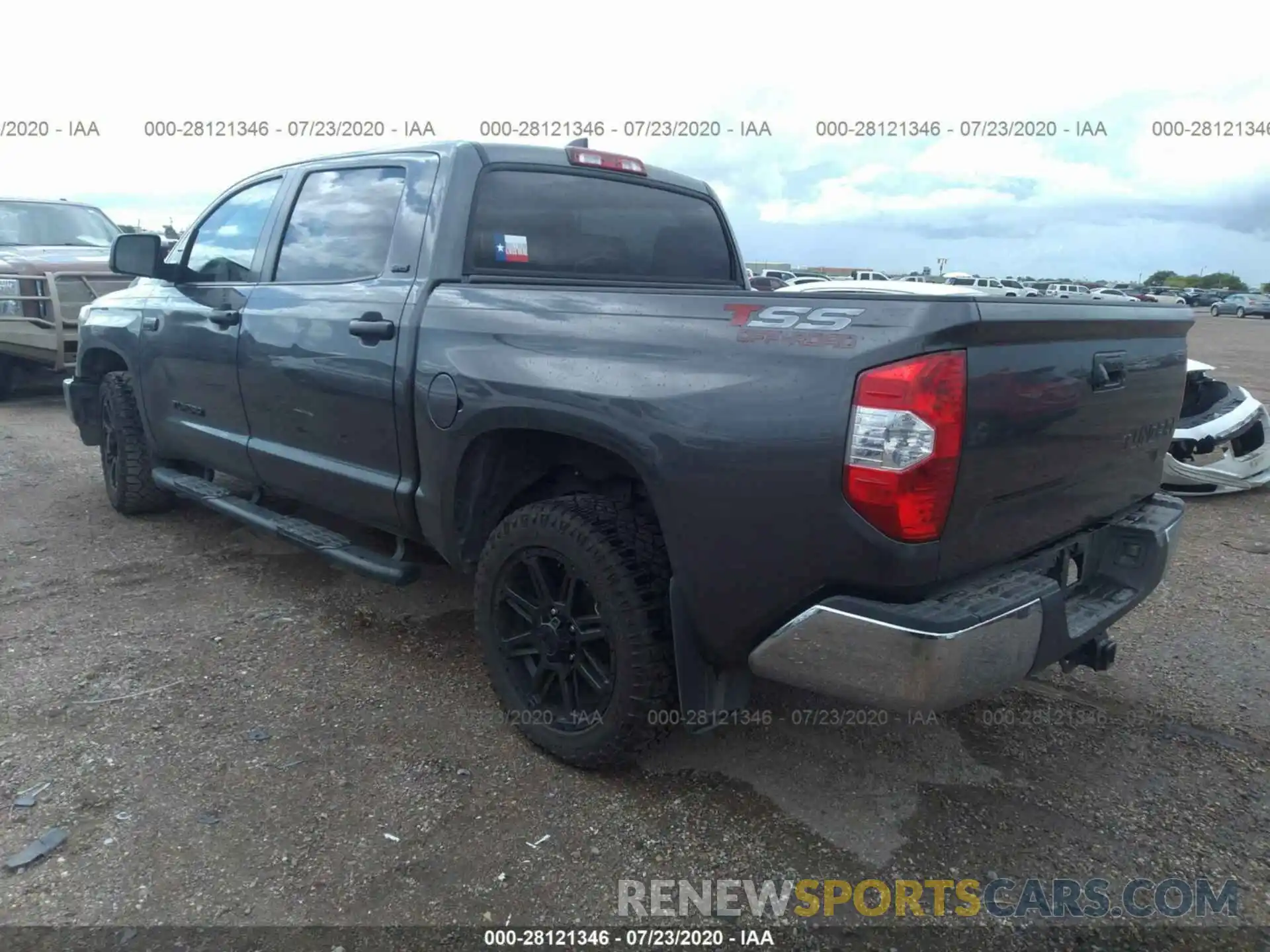 3 Photograph of a damaged car 5TFEY5F14LX260232 TOYOTA TUNDRA 2WD 2020