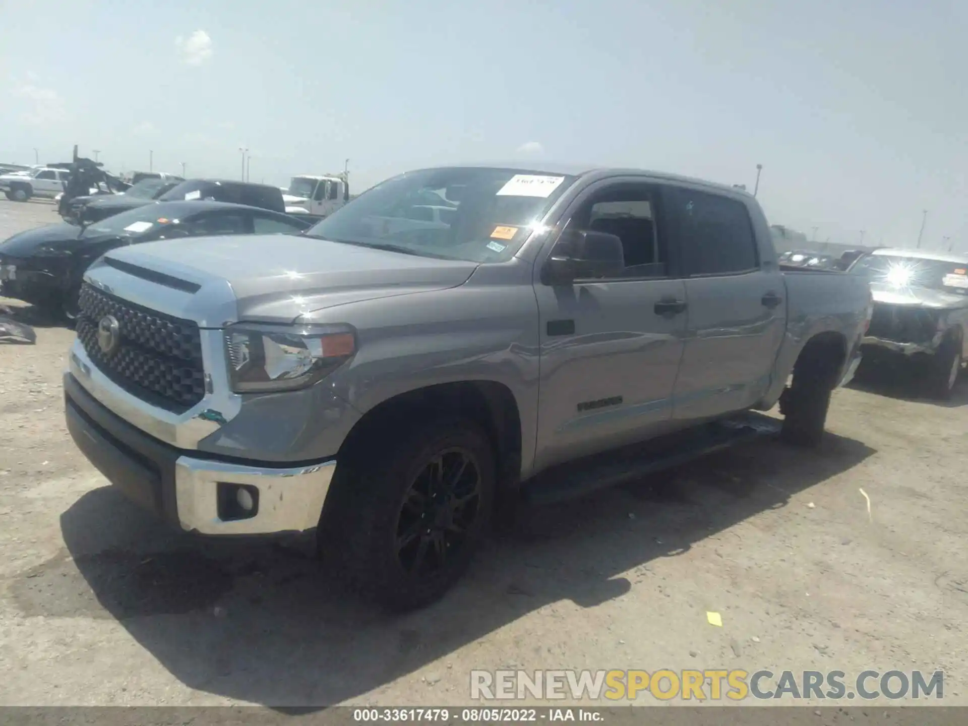 2 Photograph of a damaged car 5TFEY5F14LX262353 TOYOTA TUNDRA 2WD 2020