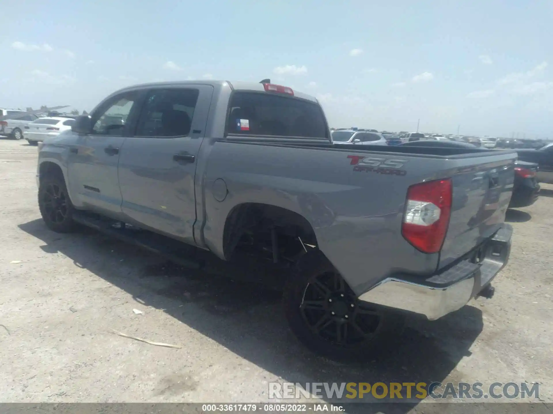 3 Photograph of a damaged car 5TFEY5F14LX262353 TOYOTA TUNDRA 2WD 2020