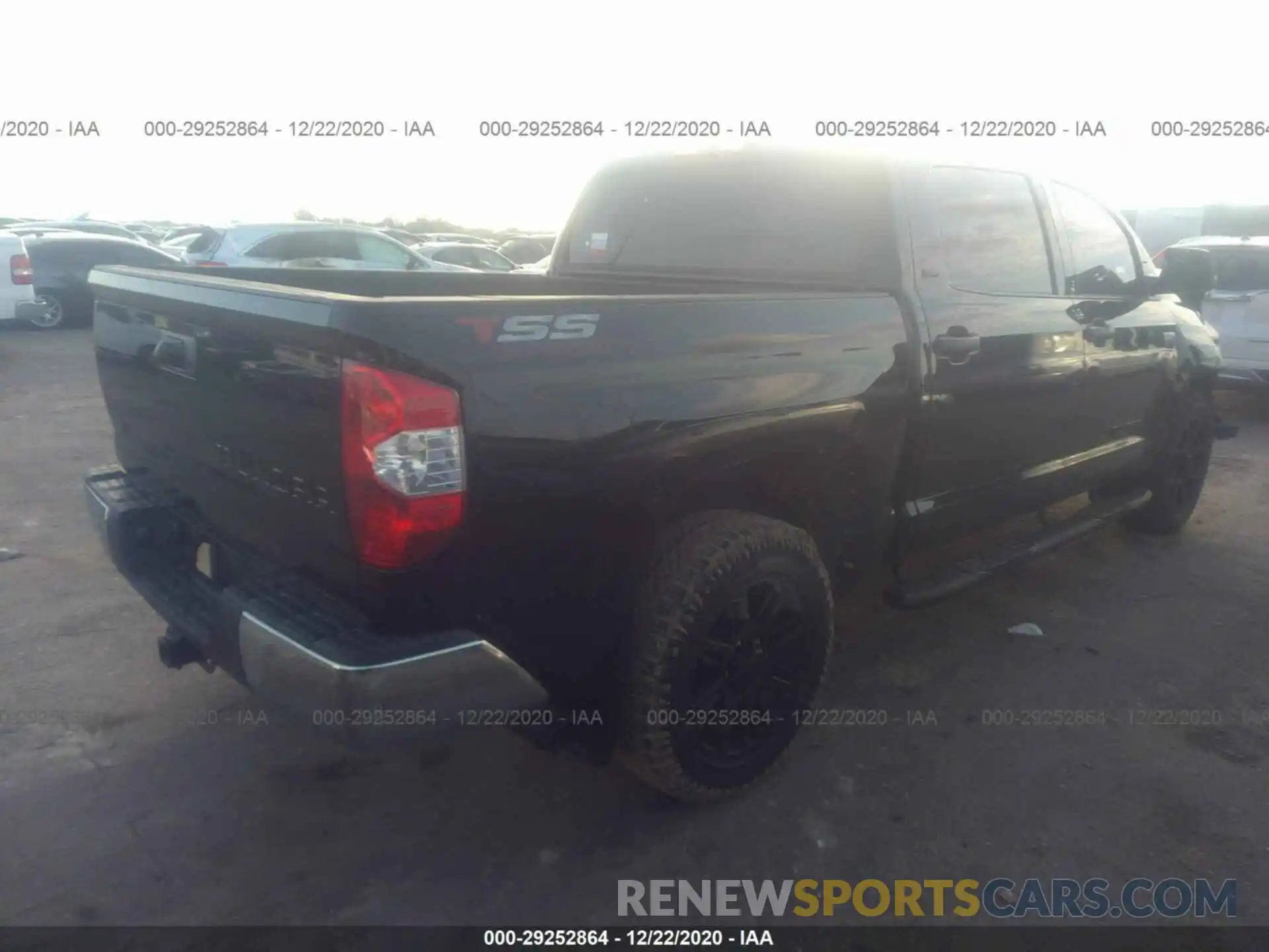 4 Photograph of a damaged car 5TFEY5F14LX270601 TOYOTA TUNDRA 2WD 2020