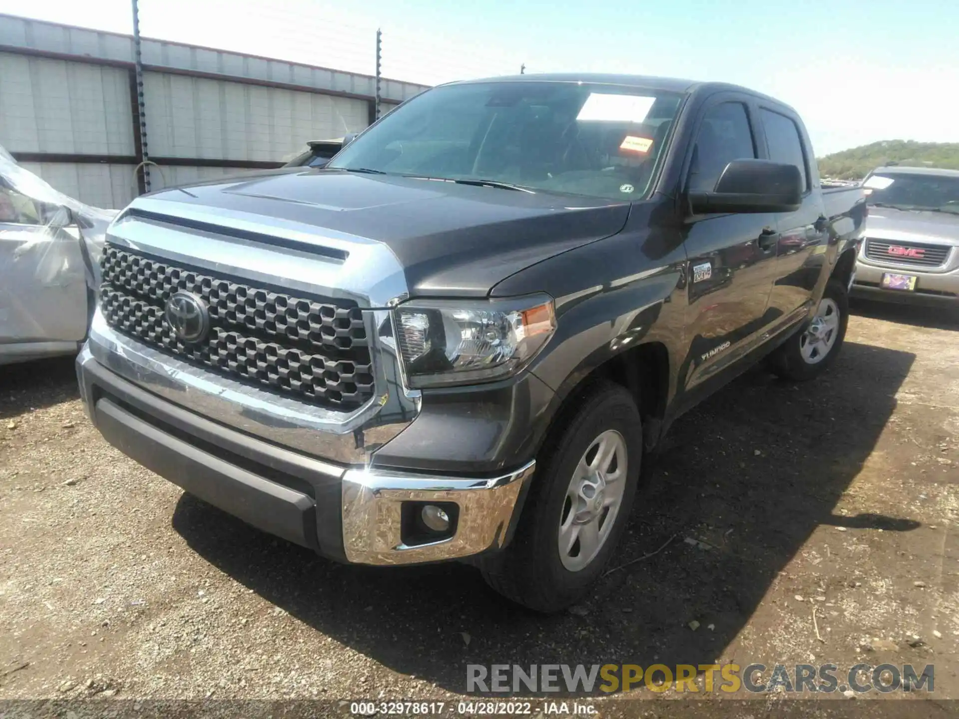 2 Photograph of a damaged car 5TFEY5F15LX260126 TOYOTA TUNDRA 2WD 2020