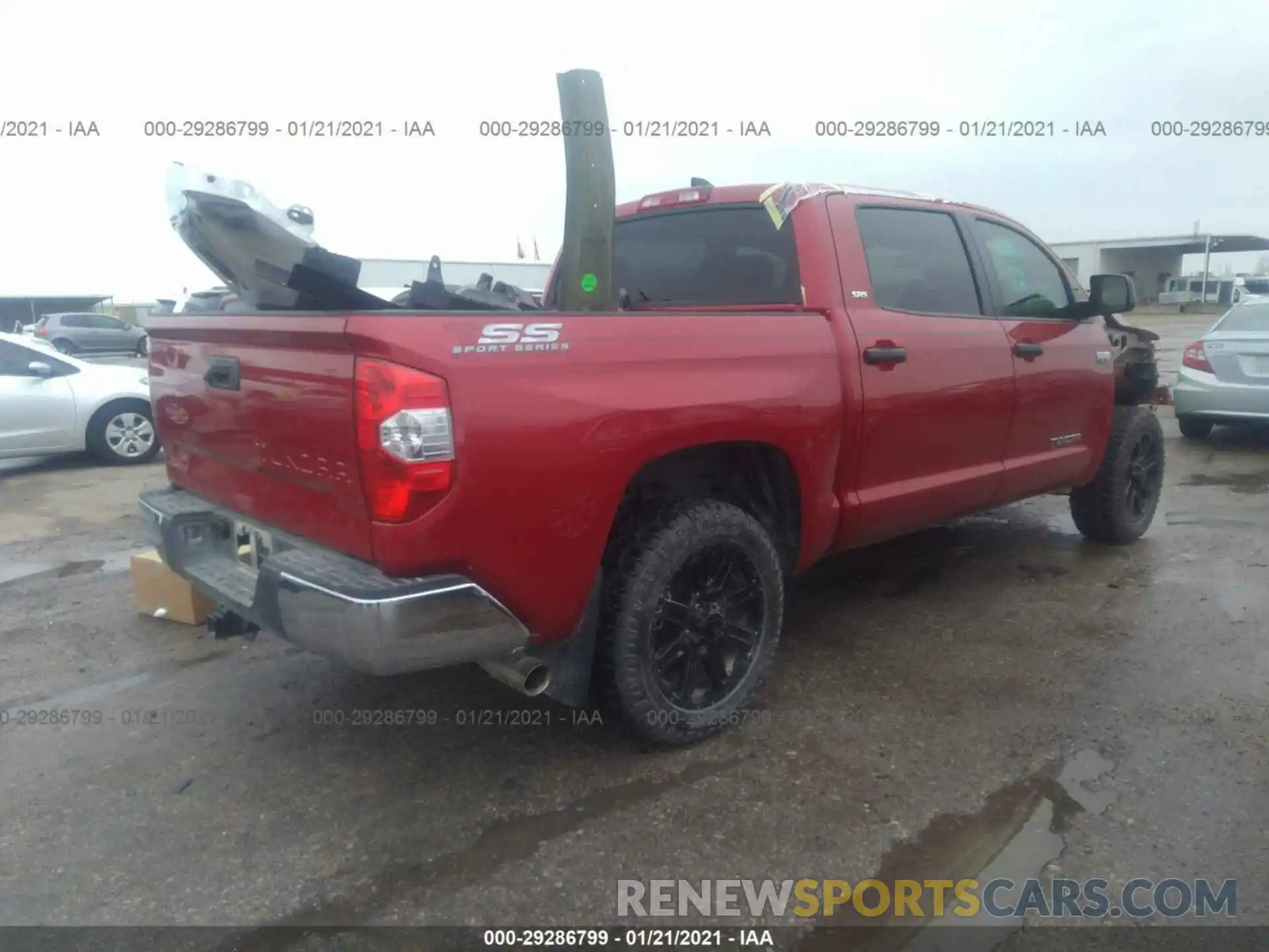 4 Photograph of a damaged car 5TFEY5F15LX264239 TOYOTA TUNDRA 2WD 2020