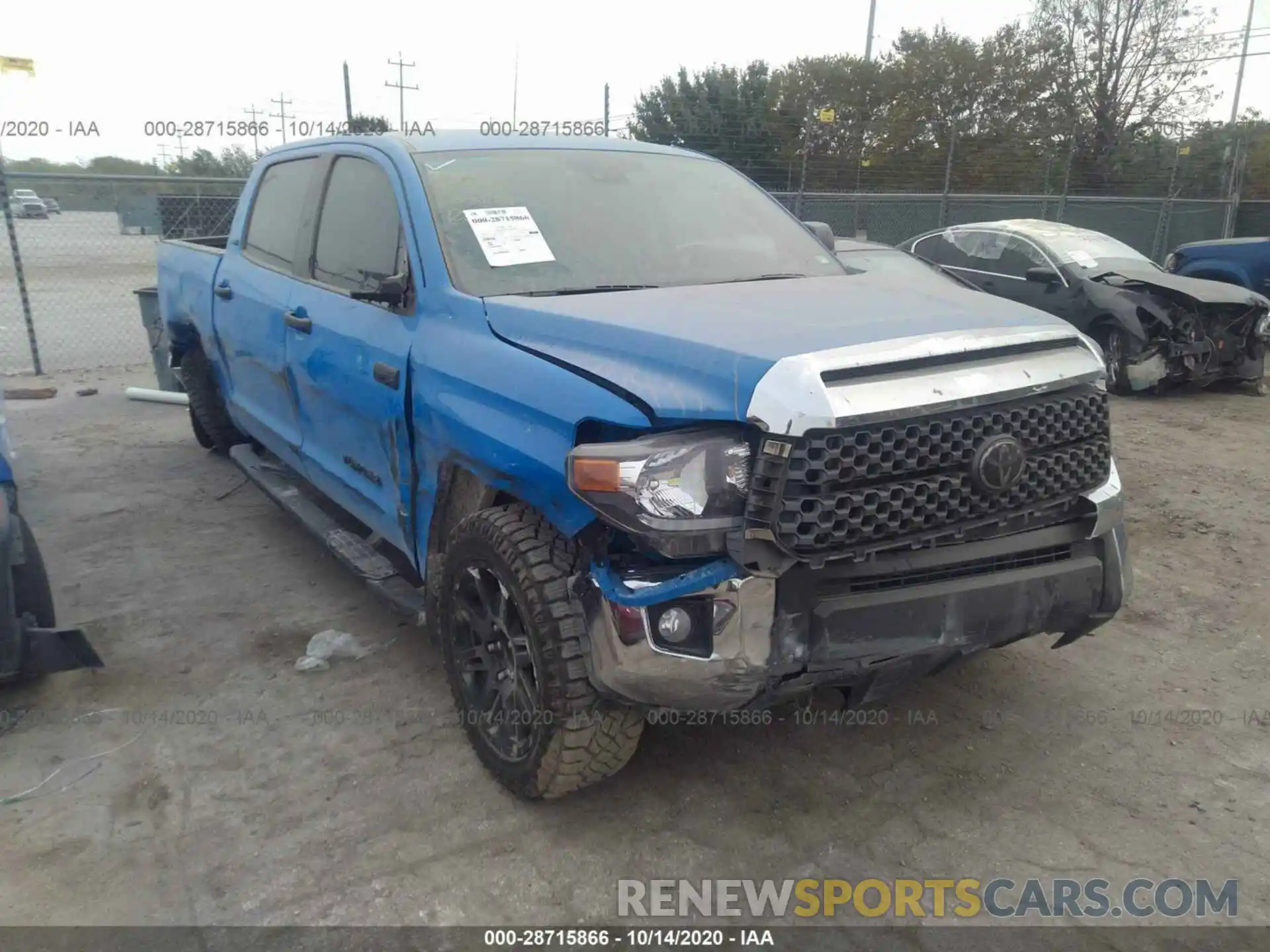 1 Фотография поврежденного автомобиля 5TFEY5F16LX258689 TOYOTA TUNDRA 2WD 2020