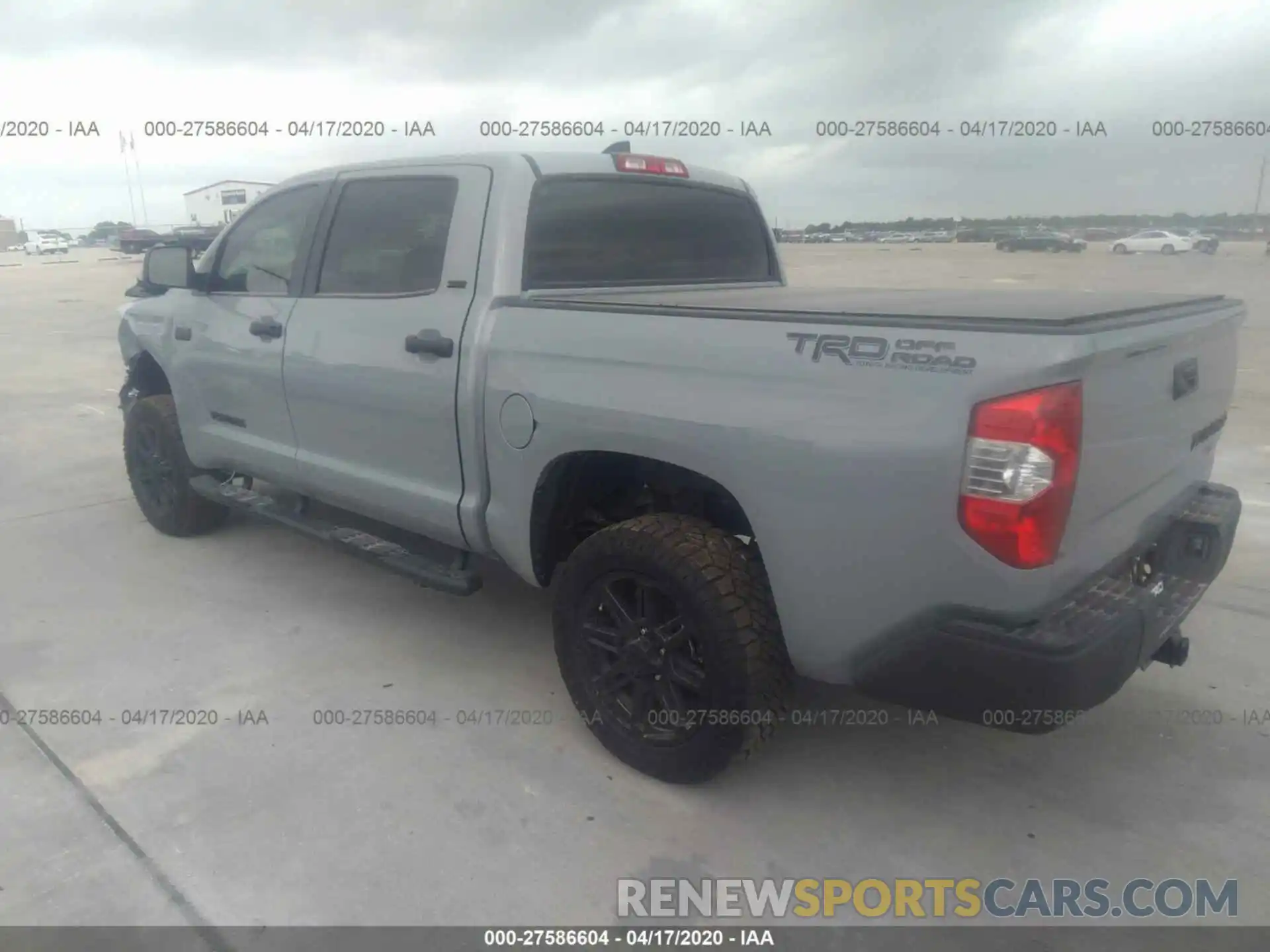 3 Photograph of a damaged car 5TFEY5F16LX260653 TOYOTA TUNDRA 2WD 2020