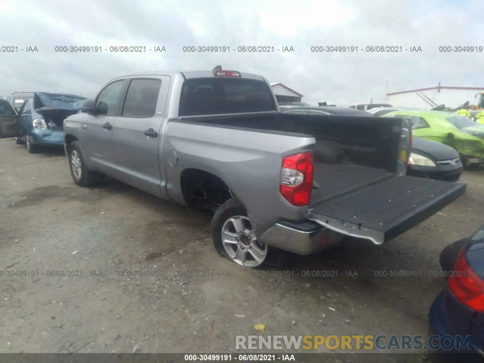 3 Photograph of a damaged car 5TFEY5F18LX263876 TOYOTA TUNDRA 2WD 2020