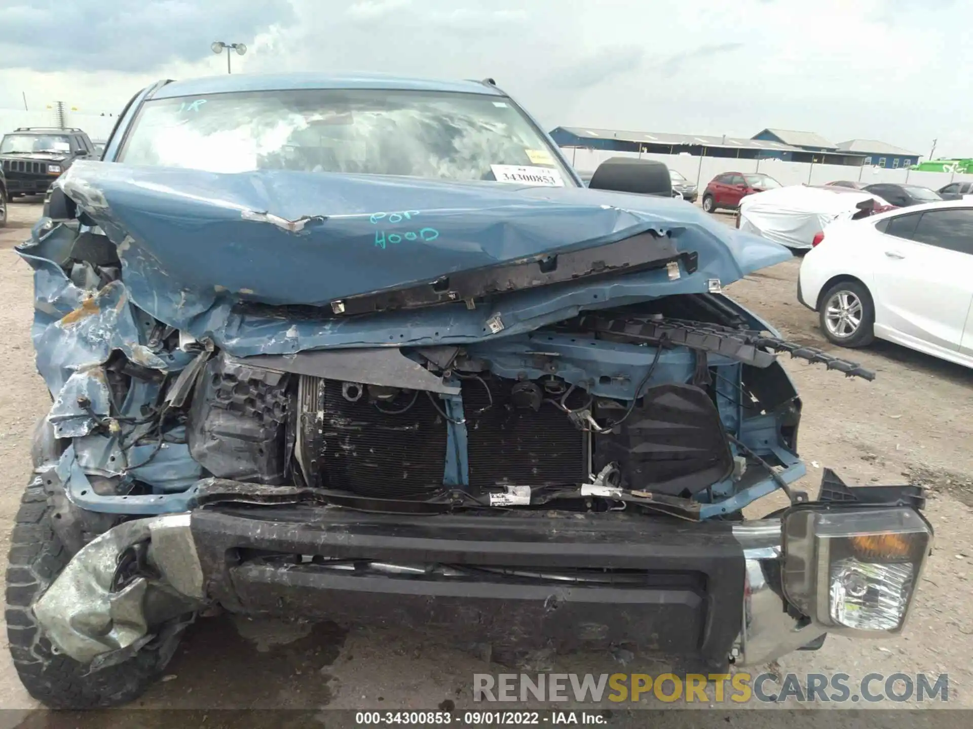 6 Photograph of a damaged car 5TFEY5F19LX260789 TOYOTA TUNDRA 2WD 2020